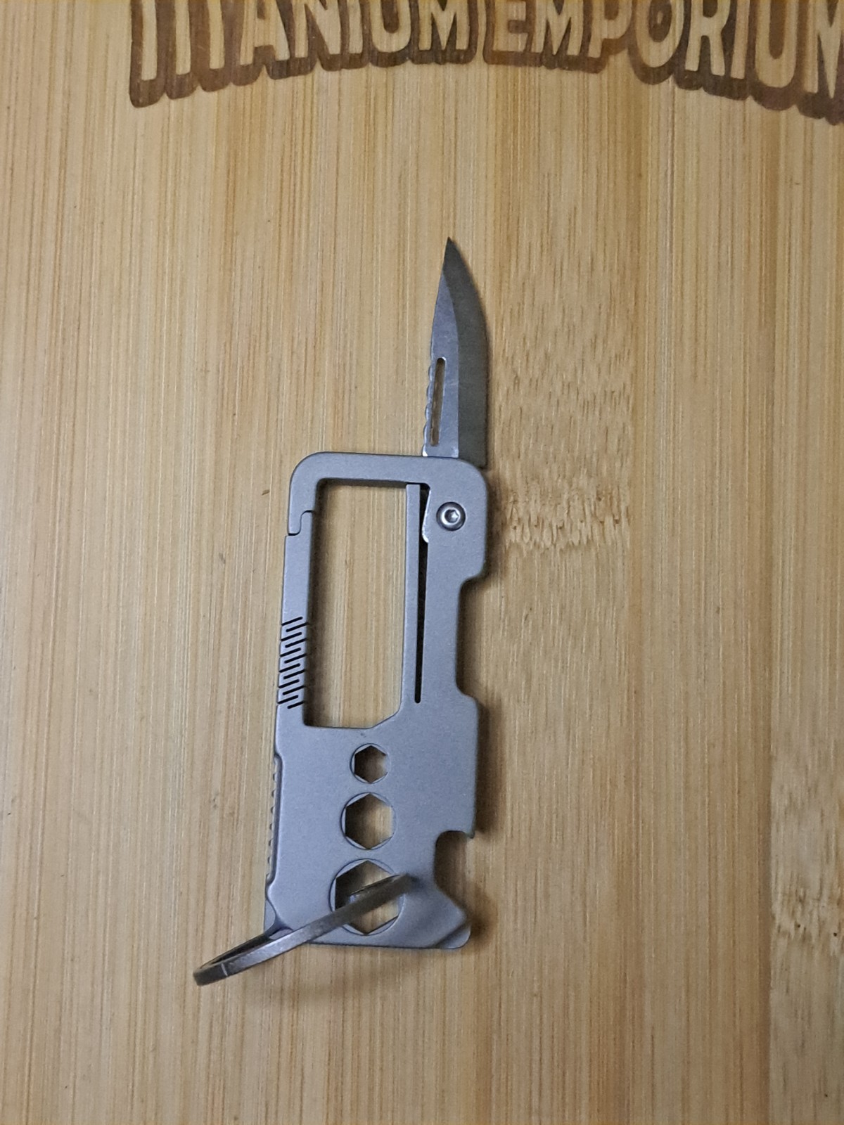 EDC Titanium Carabiner Multi-Tool