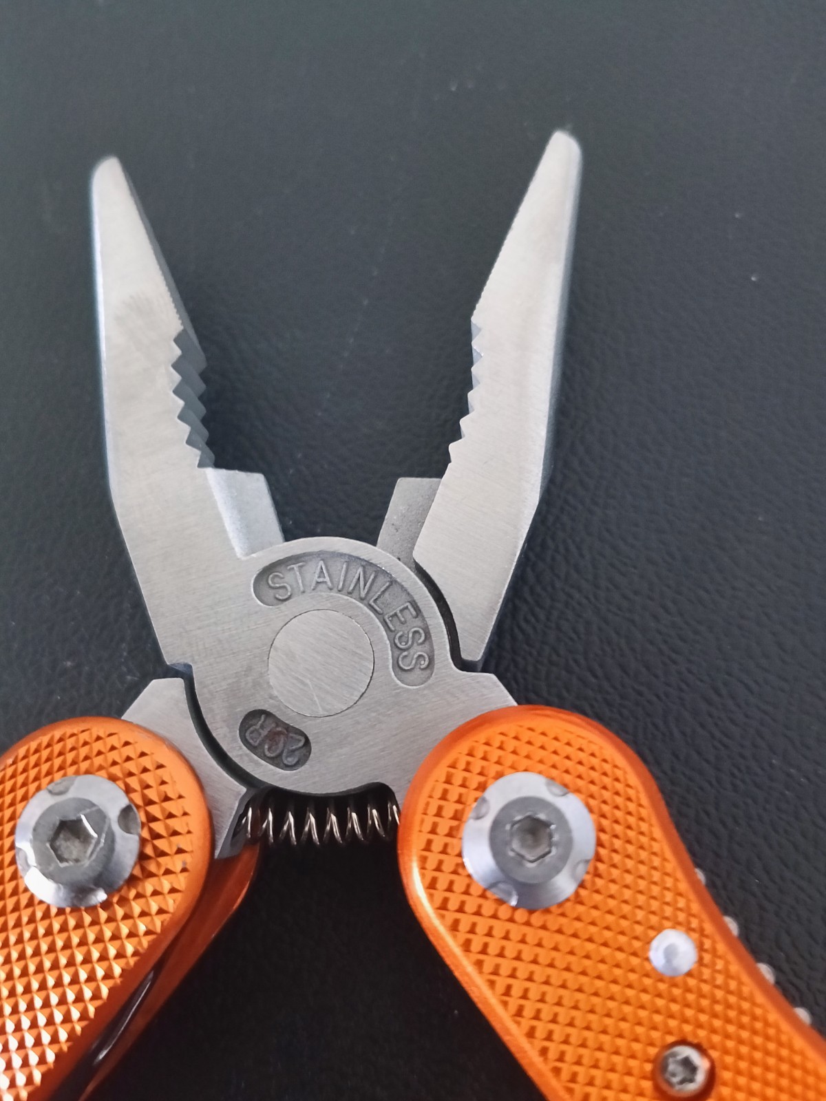 Quality Durable Stainless Steel – Orange Leatherman Multi Tool New Old Stock