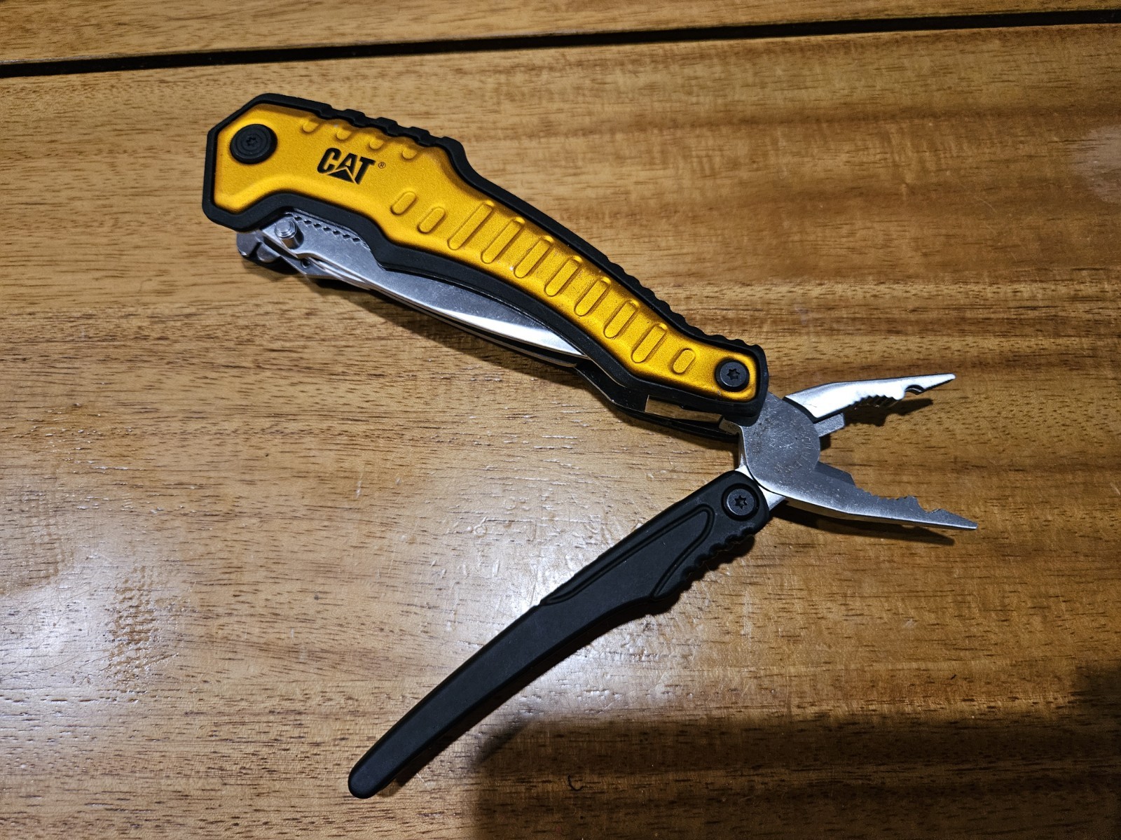 Cat Brand XL multitool 9 In 1