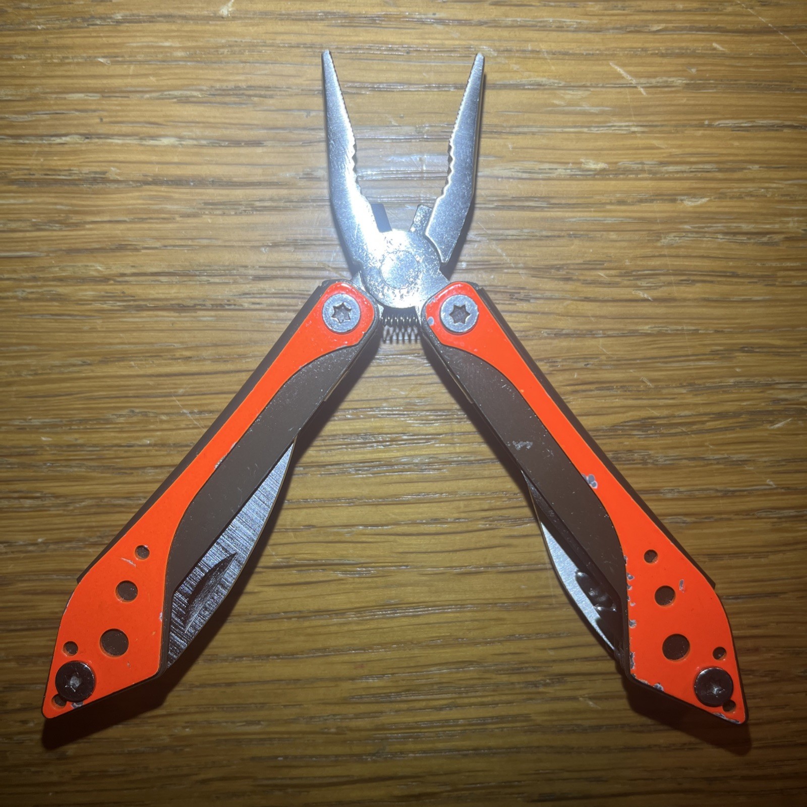 Cabela’s Multitool 8 In 1 Tool, 4 3/8″ Overall Length