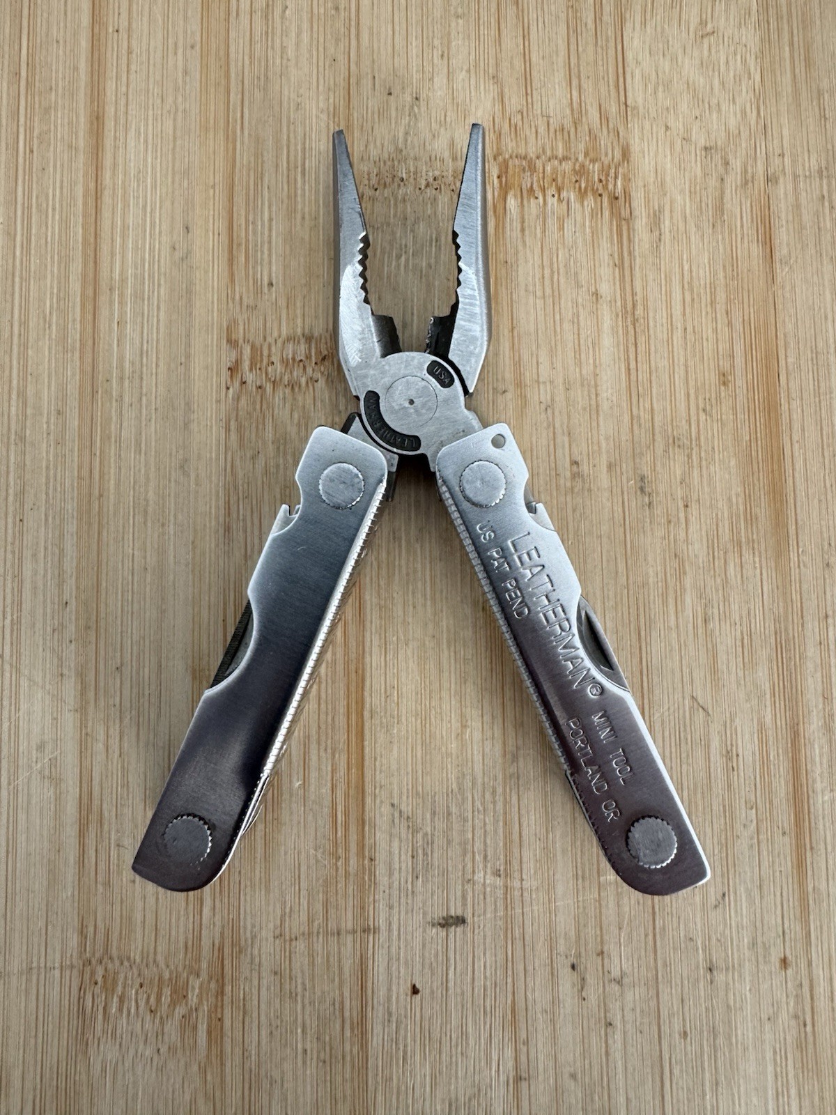 Leatherman MINI TOOL multitool. Variant w/US PAT PEND on Both Sides
