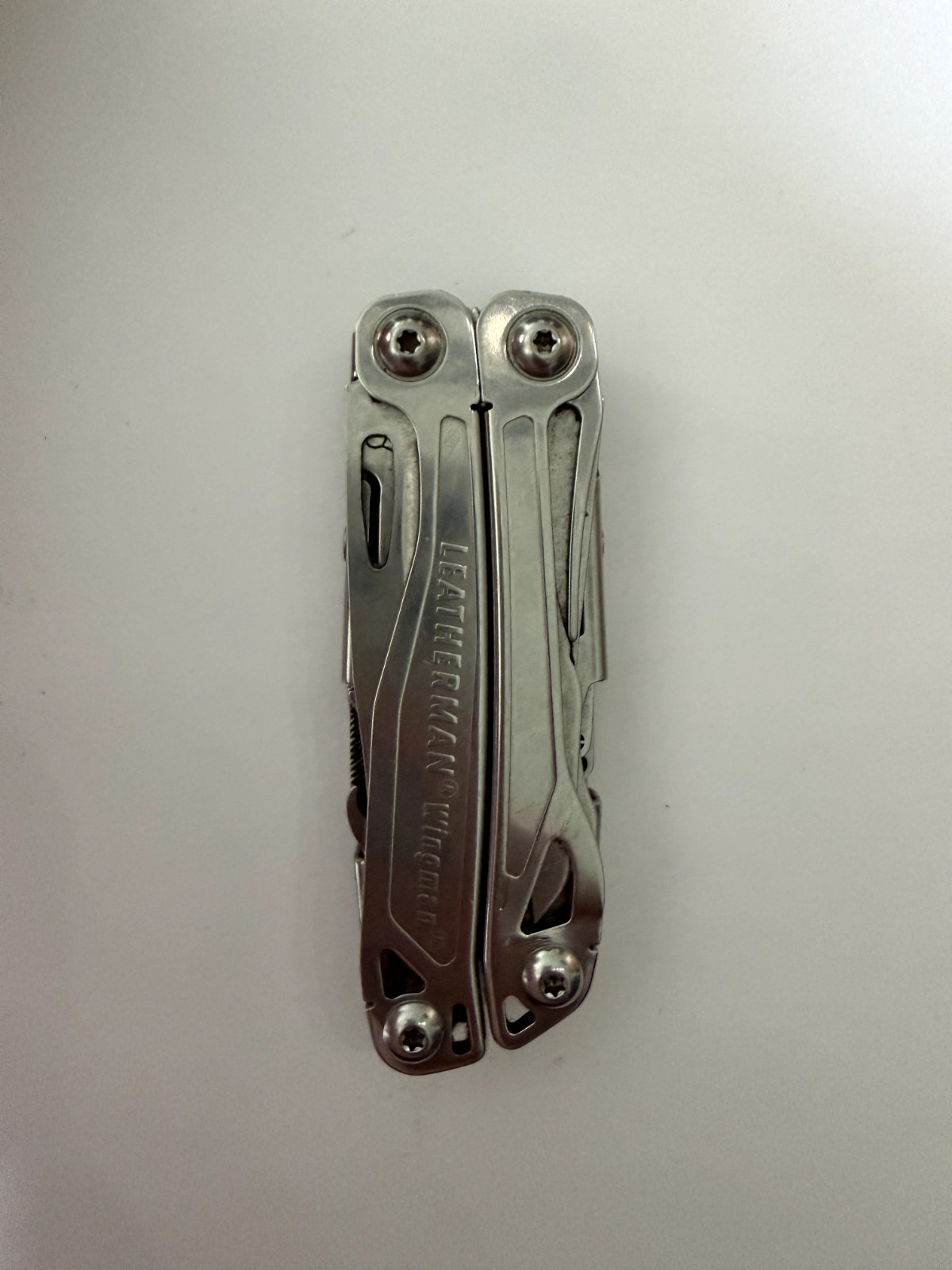 Leatherman Wingman 14 Tools Multi-Tool – Stainless Steel