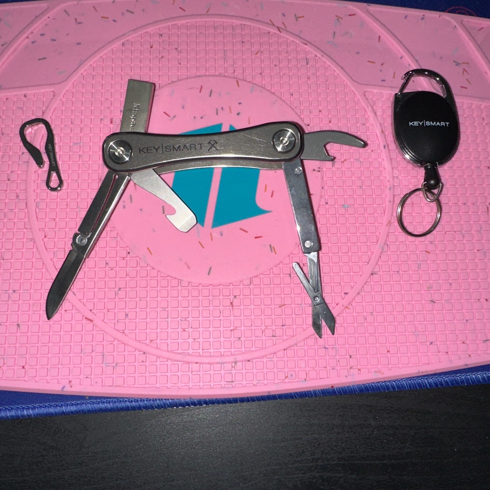 Keysmart Multitool All Accessories Included (6)