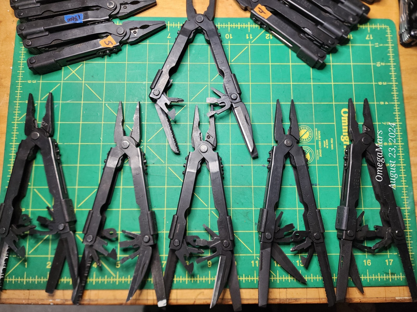 Gerber black MP 600 x1(ONE) per. Multi-Plier 600 Excellent, W/ Sheath, READ