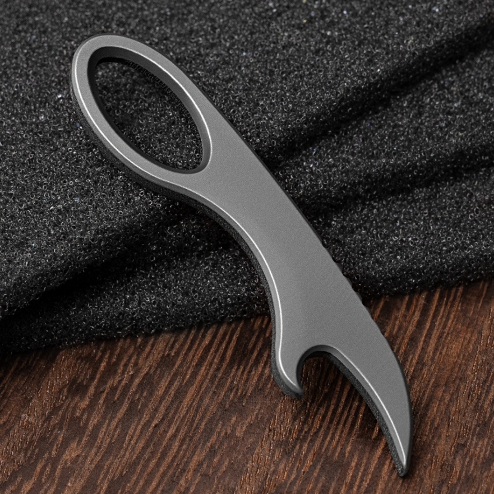 Titanium Alloy Mini EDC Pry Bar Keychain Bottle Opener Pocket Tool Lightweight