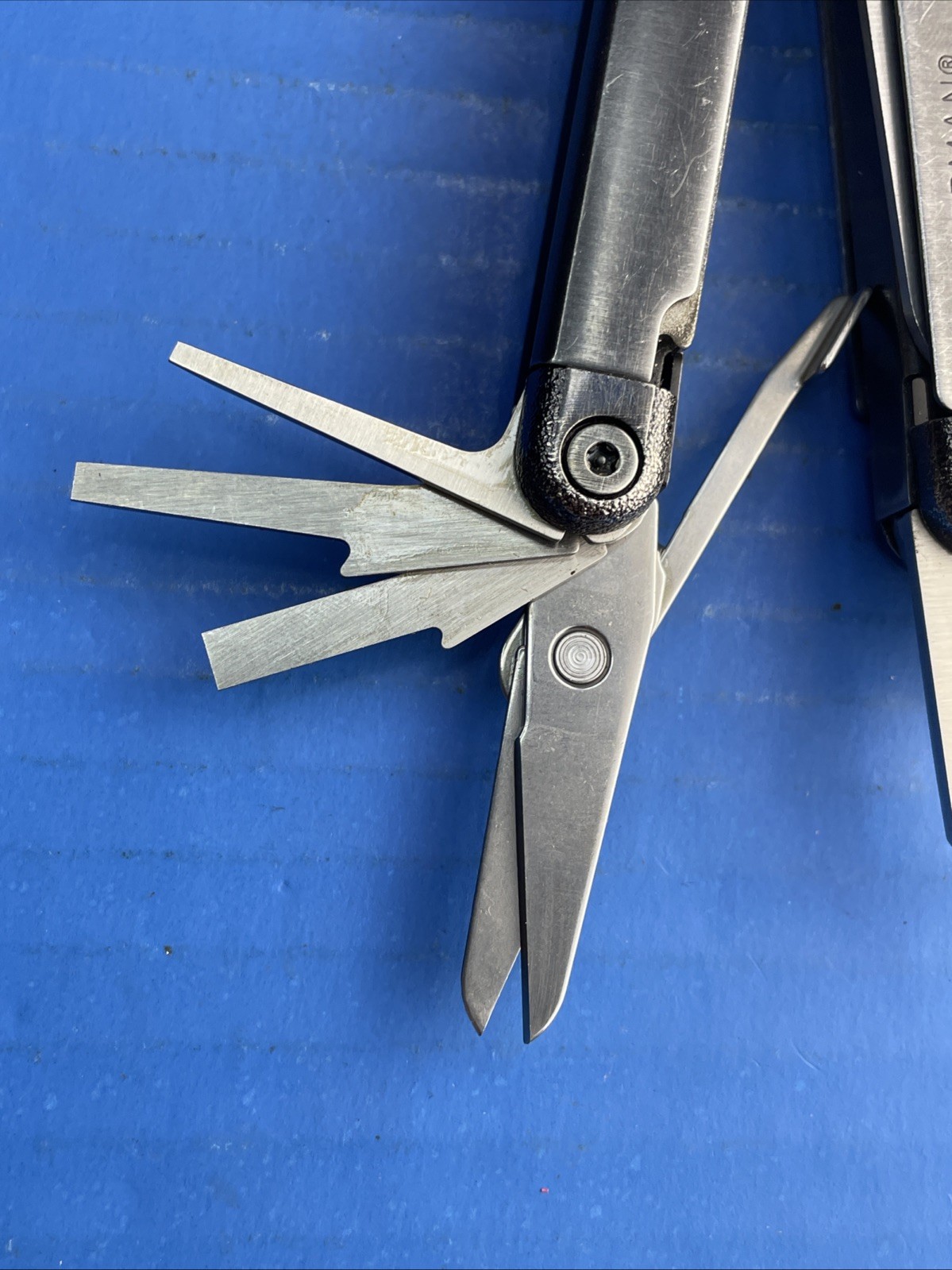 Leatherman Wave Original 20th Anniversary Limited Edition black oxide