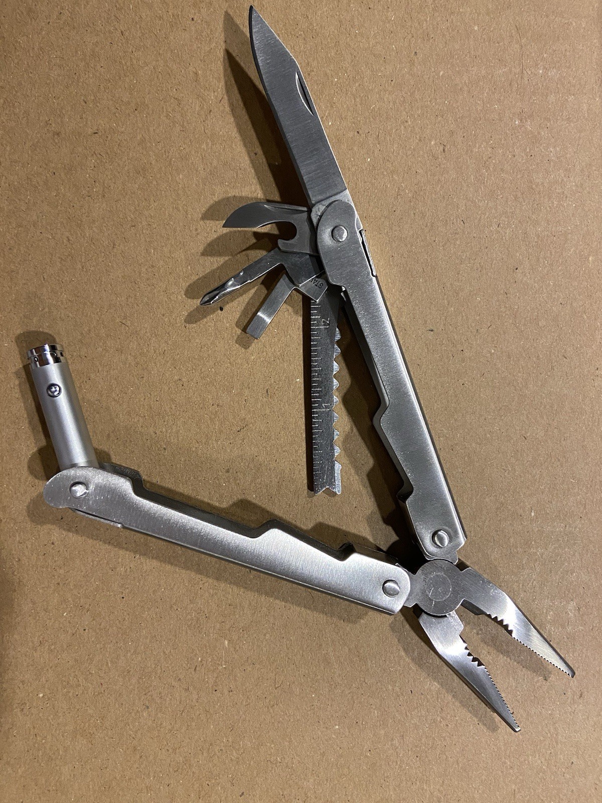Pocket Tool Multi Function Folding, flashlight, pliers, knife, file,screw driver