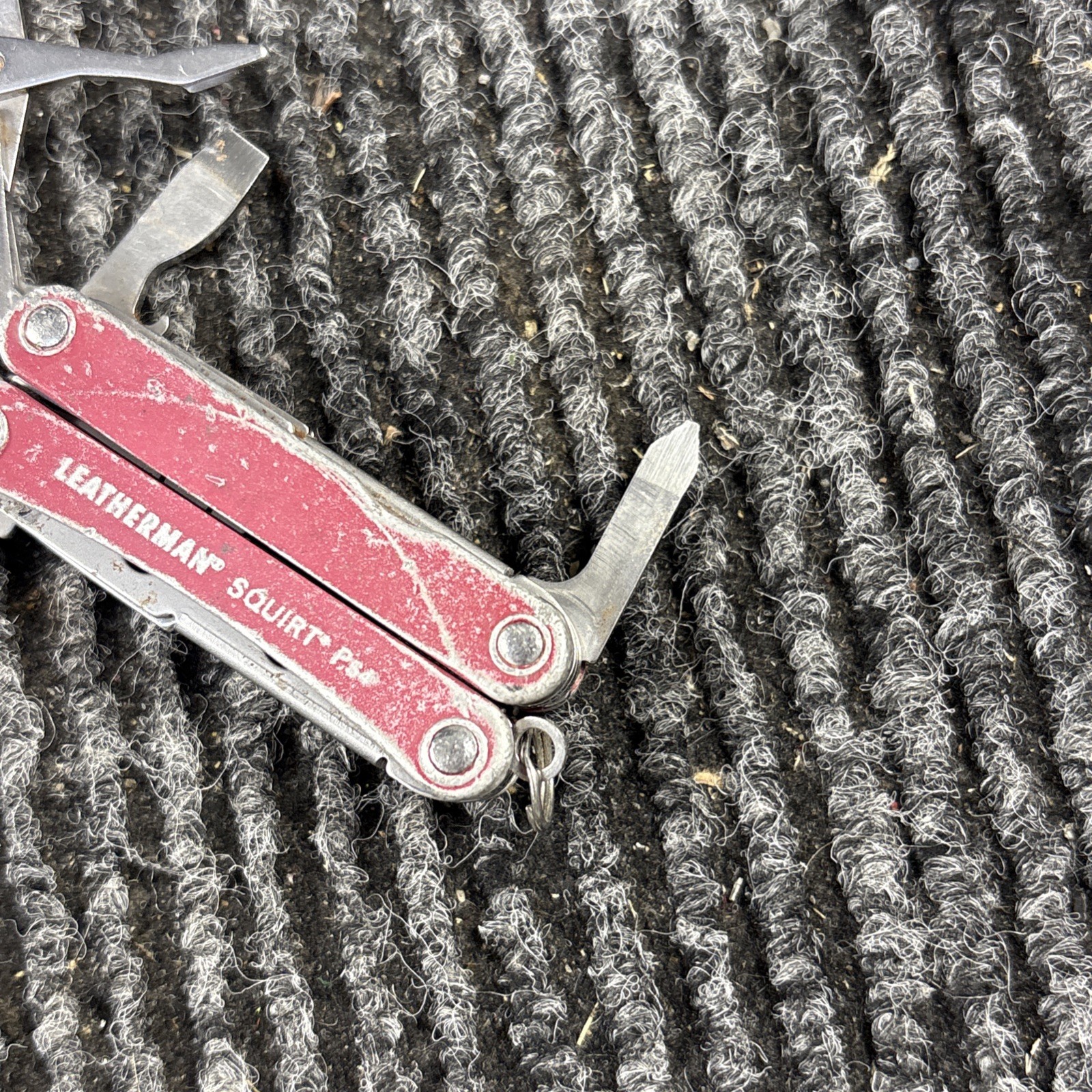 Leatherman Squirt PS4 Multitool Red Discontinued Retired (176)