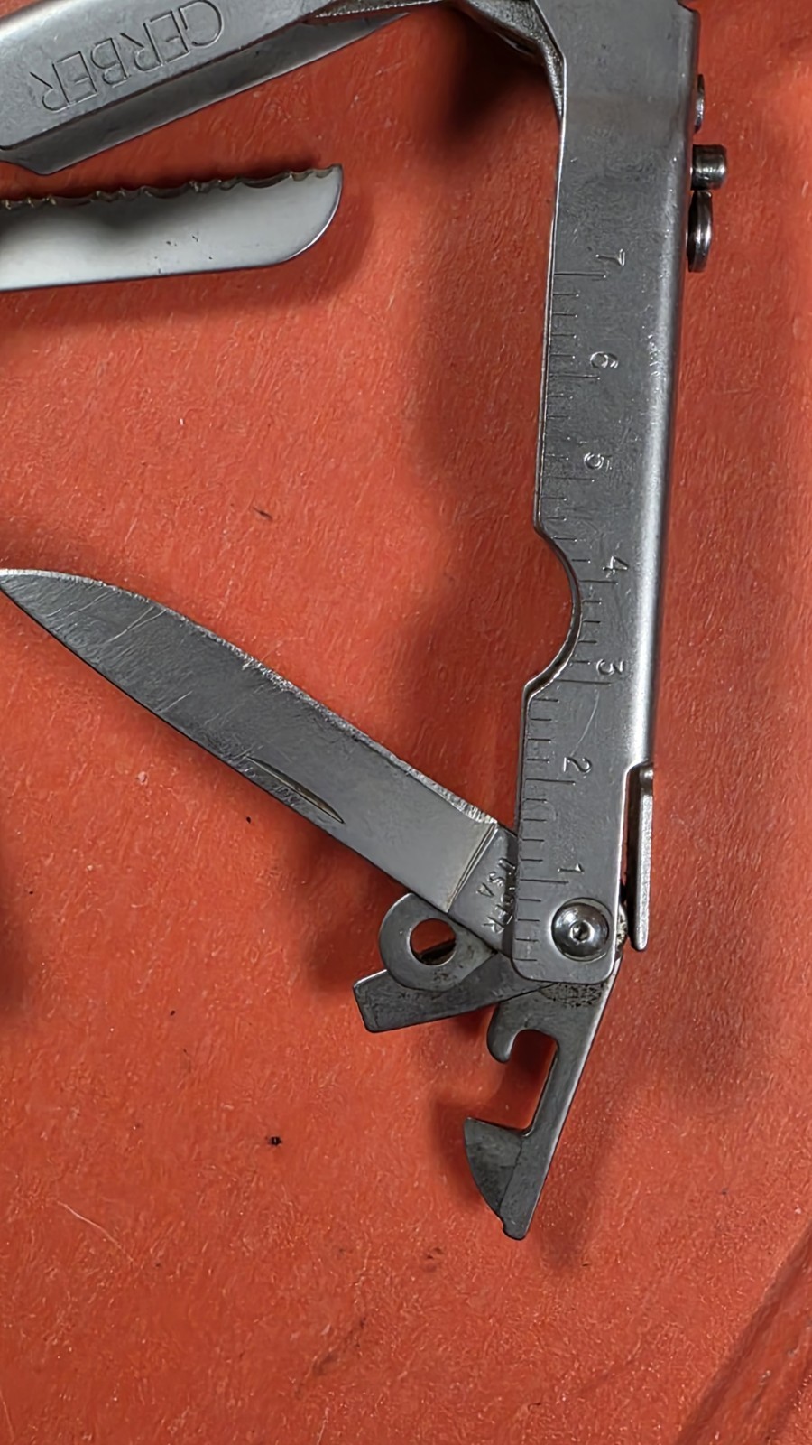 Gerber Multi-lock/Pliers Pocket Tool Kit with Carrying Pouch