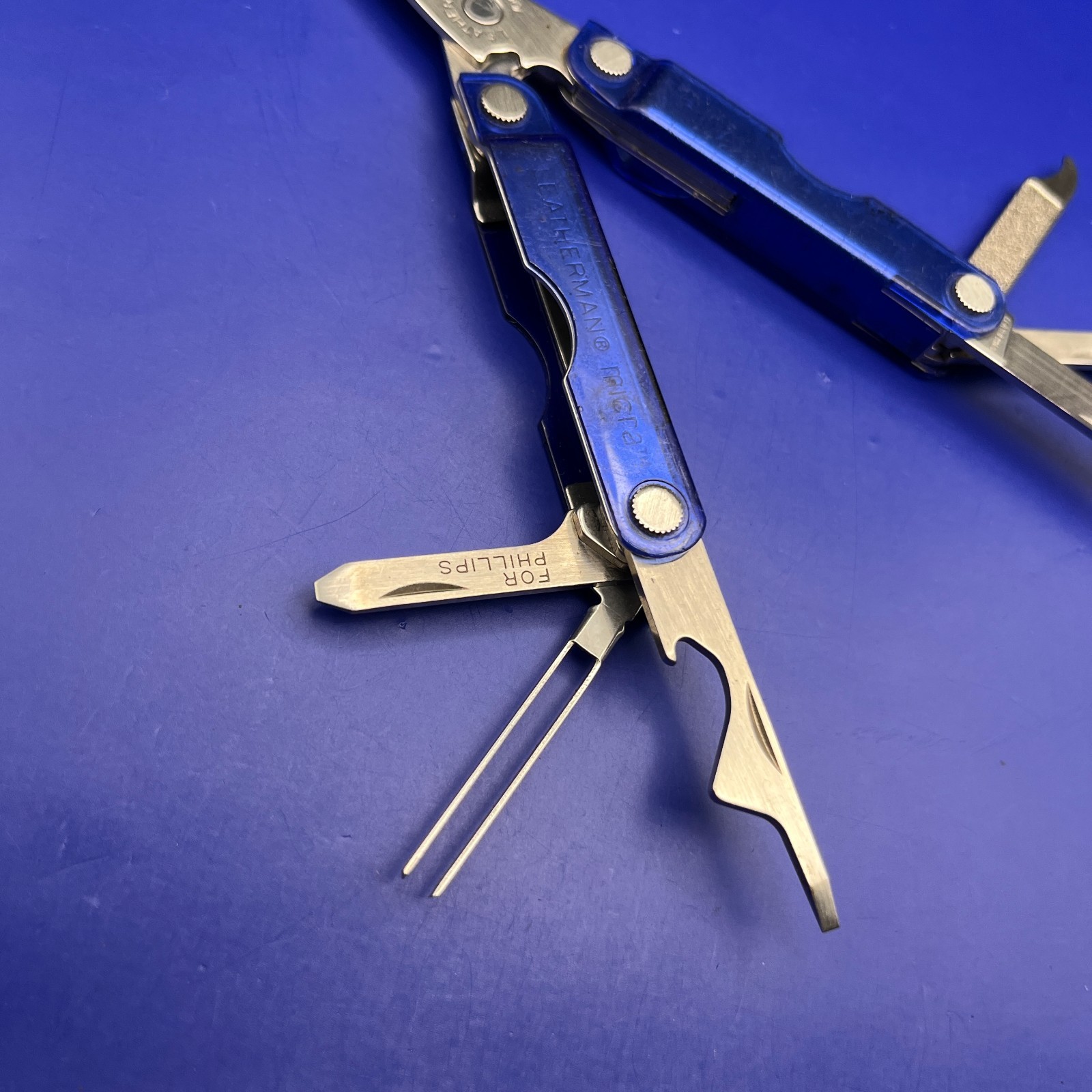 Leatherman Micra Multi-Tool Knife, Scissors- Blue Translucent