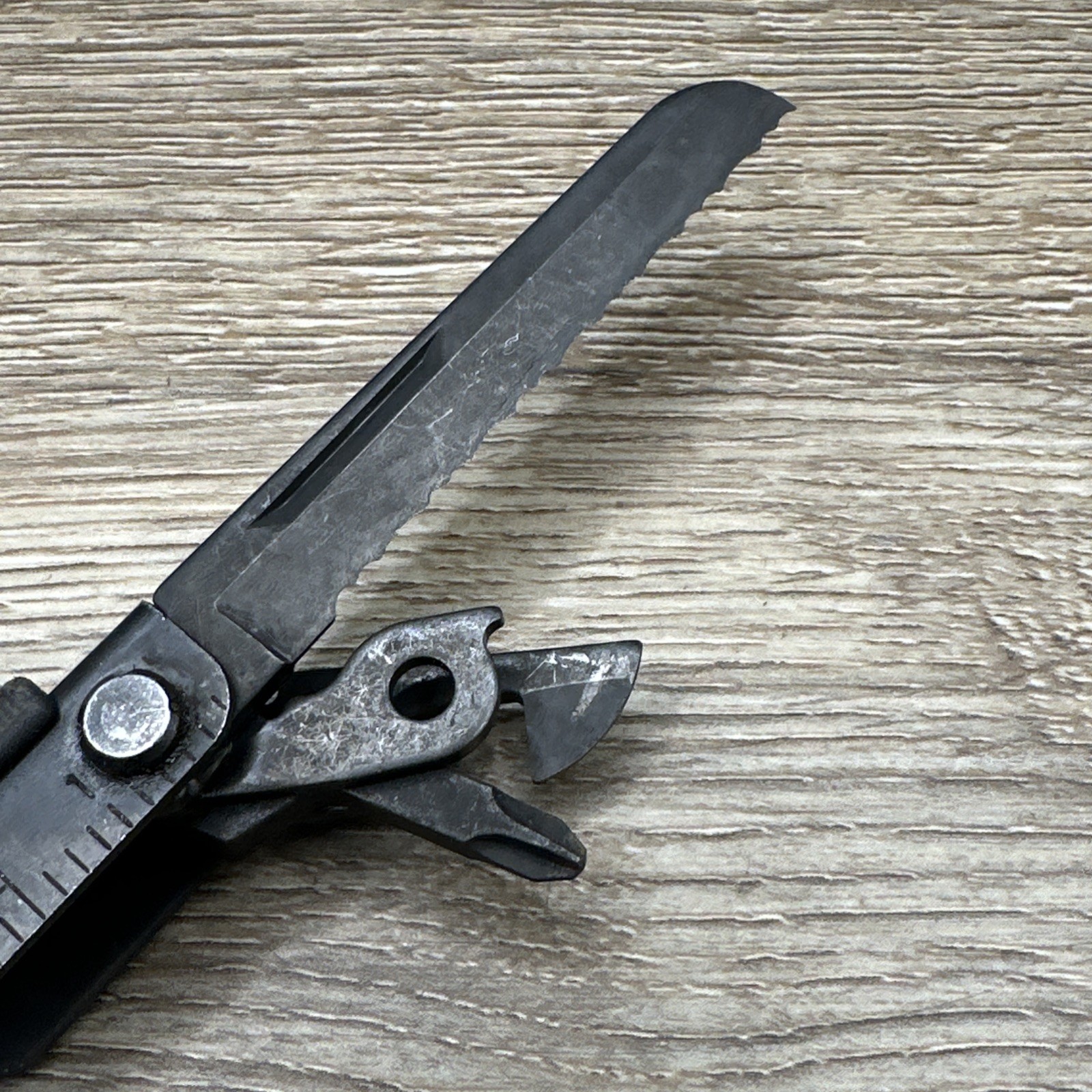 Gerber MP600 Multi-Plier 600 Multi-Tool – Black