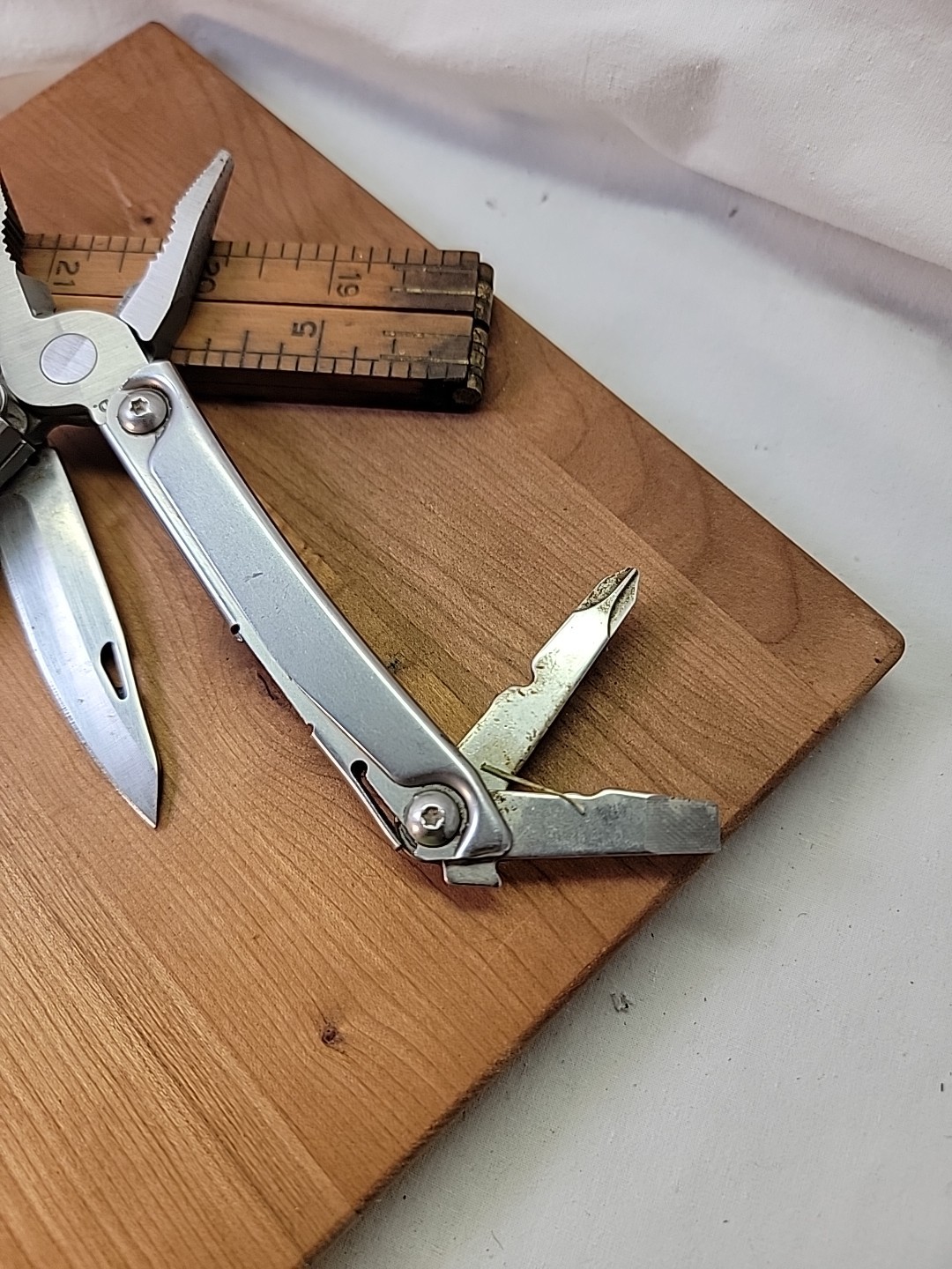 Leatherman Rev Vintage Multi-tool Pocket Knife