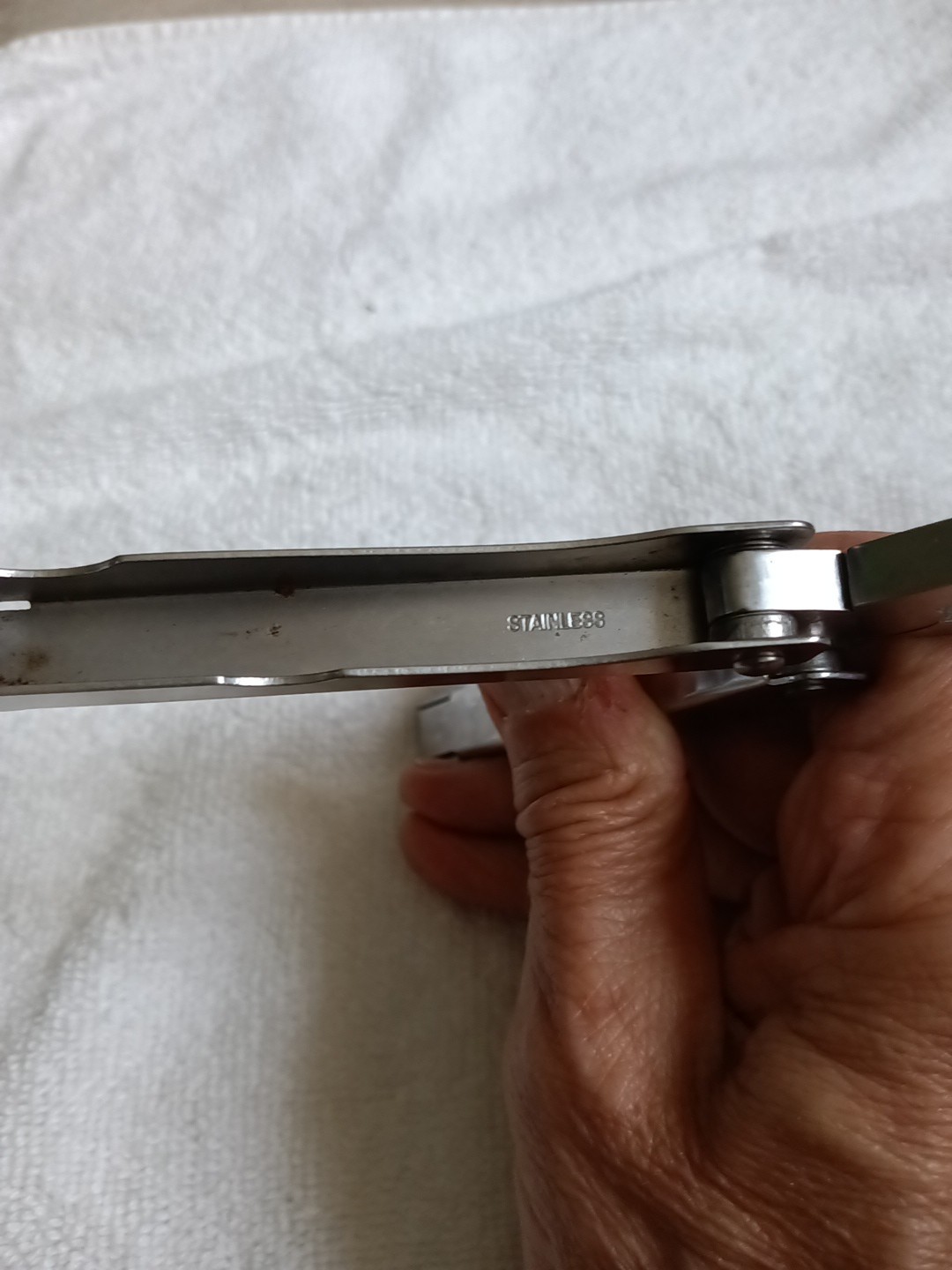 mini multi tool pliers