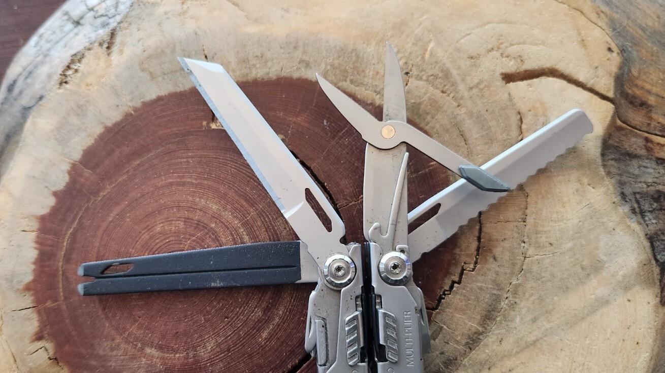 Rare Discontinued Gerber Multi Plier Flik Fisherman Multitool – Excellent N15
