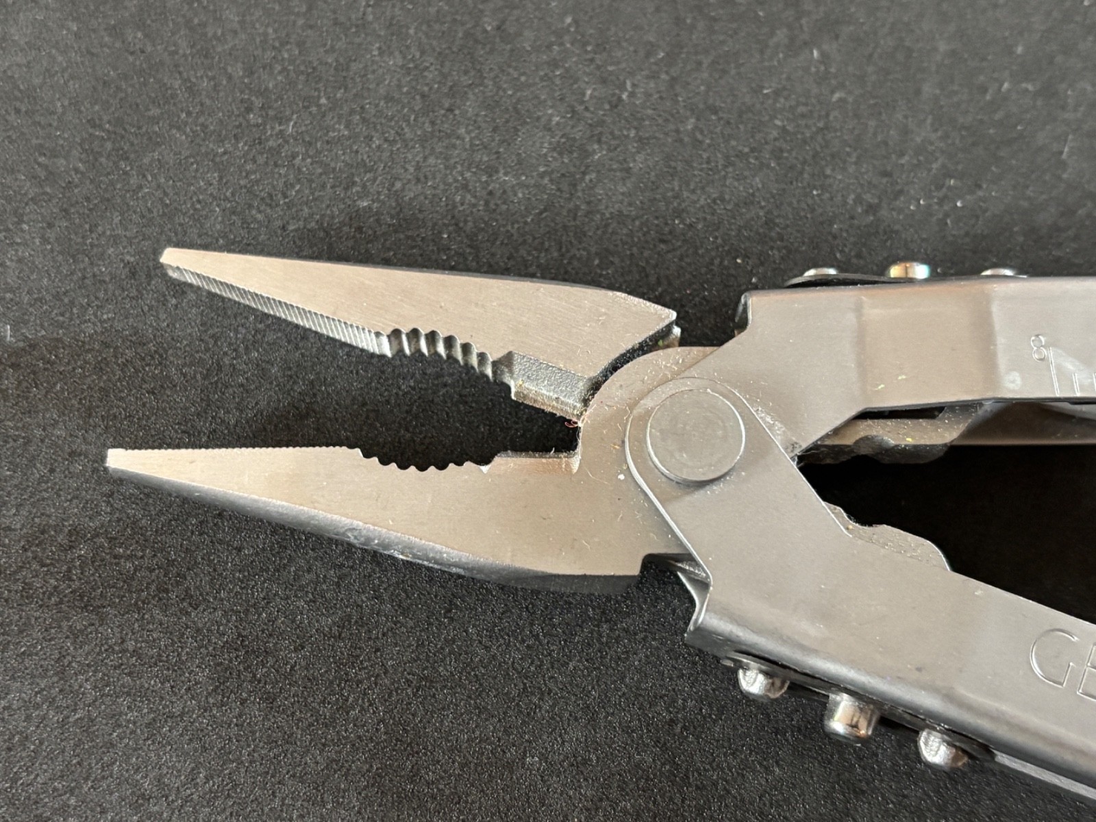 Gerber MP600 Multi-Tool Pocket Knife USA