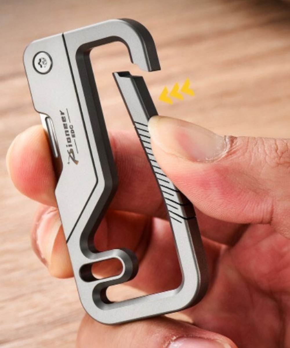 EDC Titanium Keychain Buckle 12C28 Blade Folding Knife Pocket Outdoor Multi Tool
