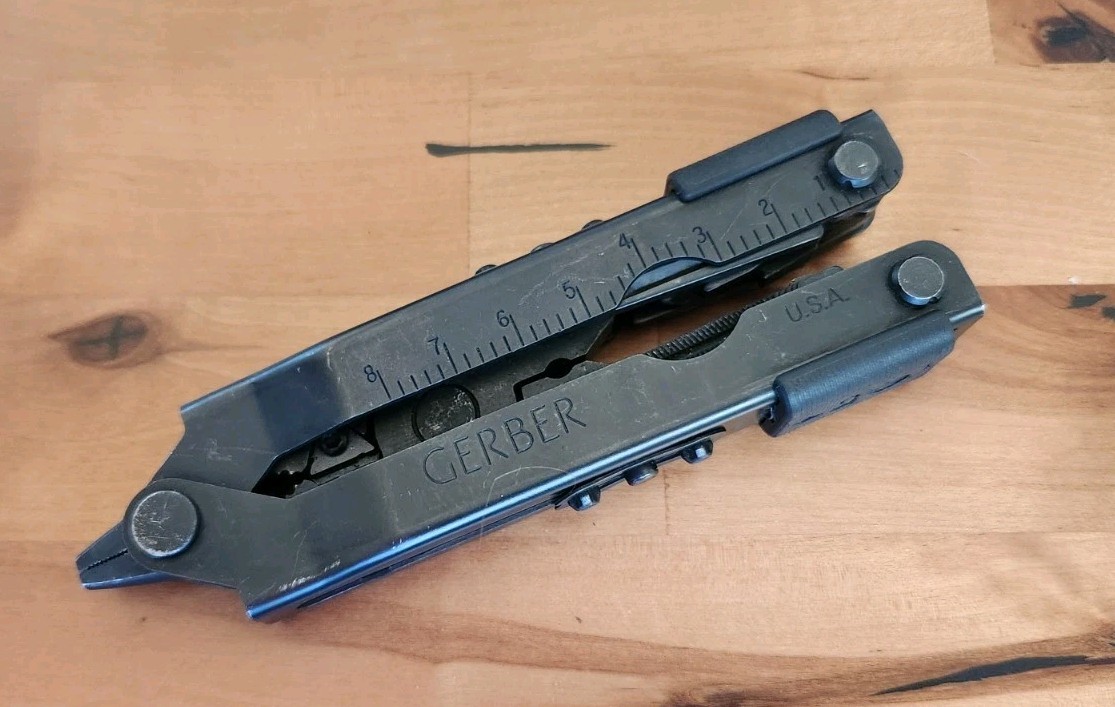 Gerber MP600 Multi-Tool Multi-Plier Black Oxide – Great (NOTE) – X23