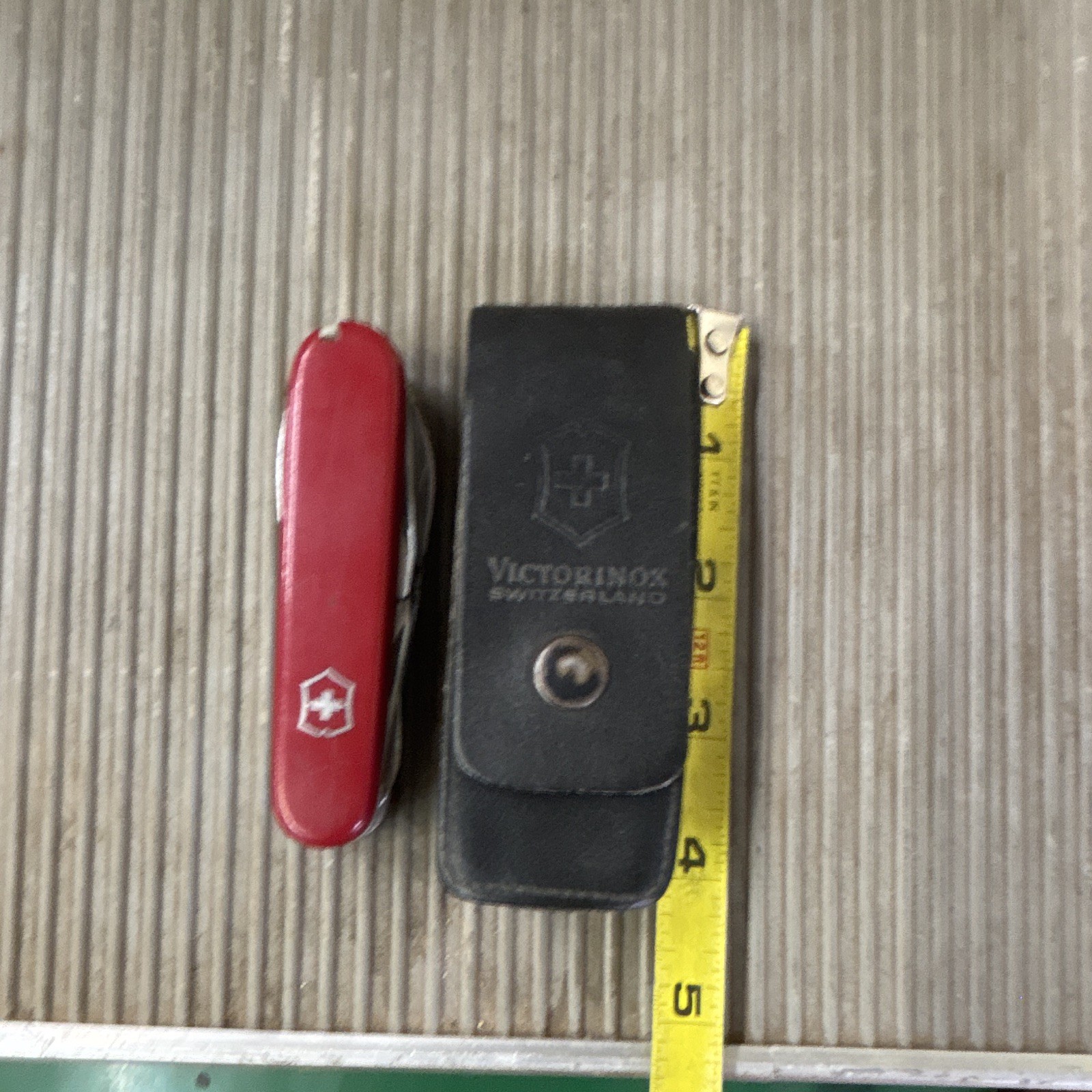 Victorinox Swiss Army Knife Red 7-Tool Multi-Tool, Scissors, Corkscrew