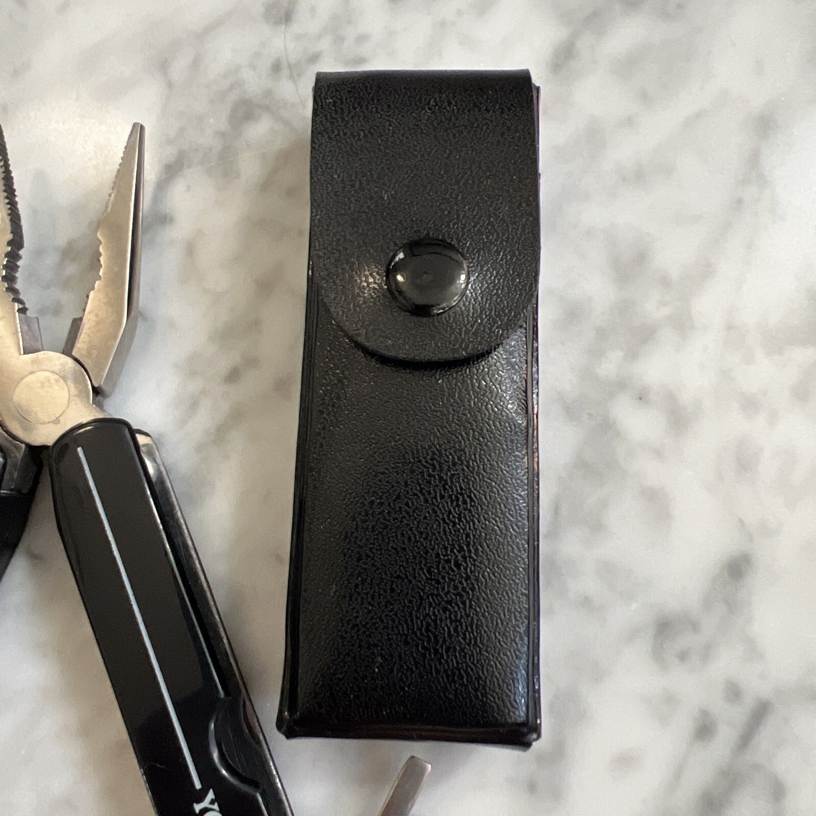 YorkCraft Multi-Tool With Leather Carrying Case Pliers Knife Screwdriver Opener