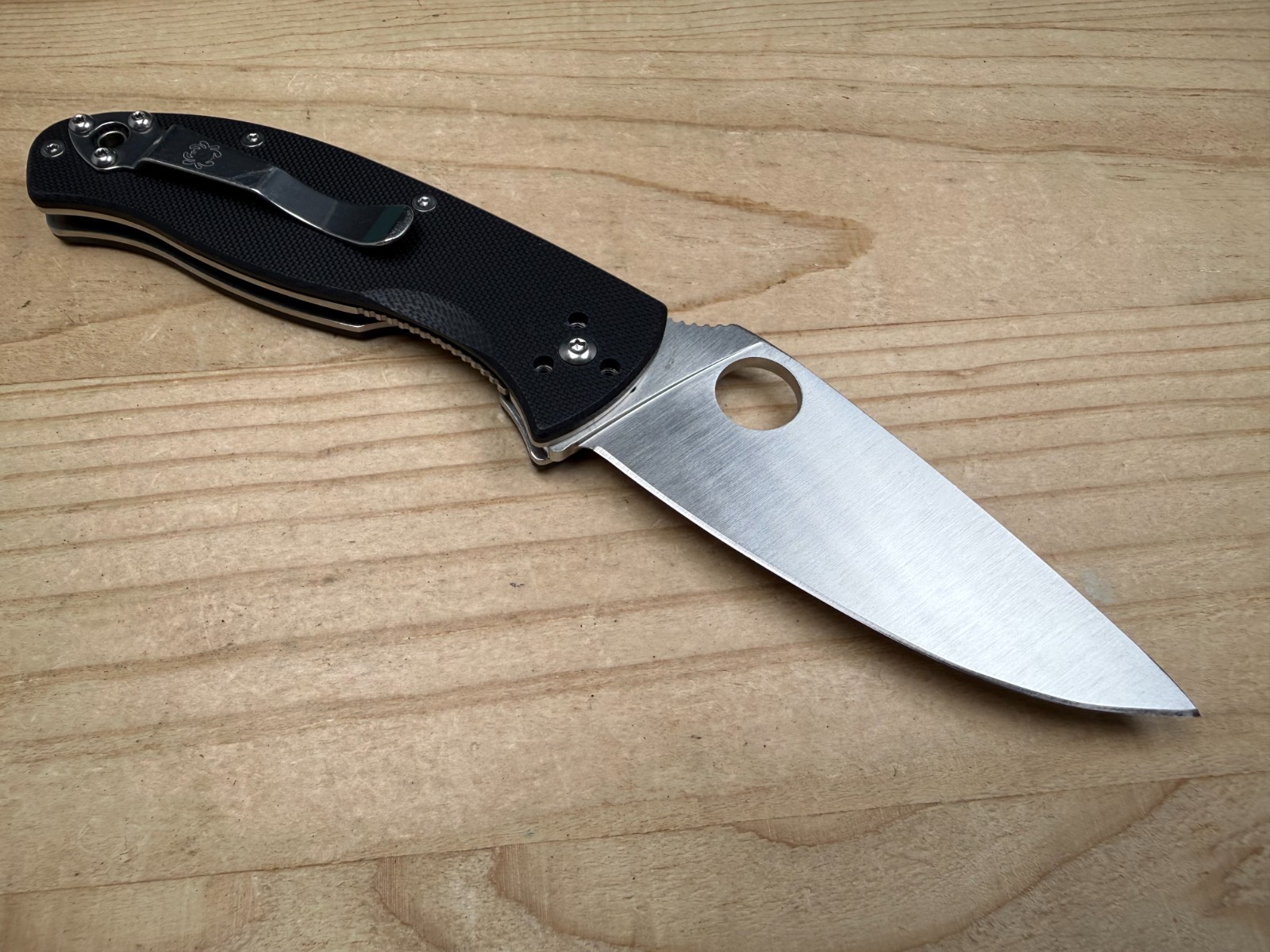 Spyderco Tenacious 8Cr13MoV Straight Edge Black G-10 Blade Folding Pocket Knife