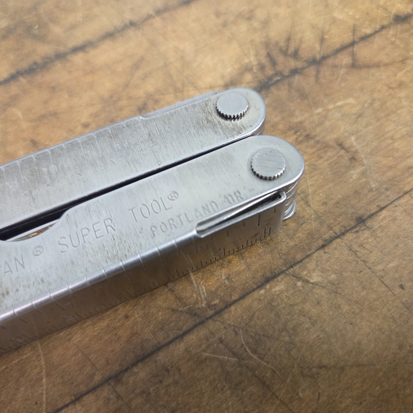 Leatherman Super Tool Multi-Tool With Nylon Sheath BP AMOCO