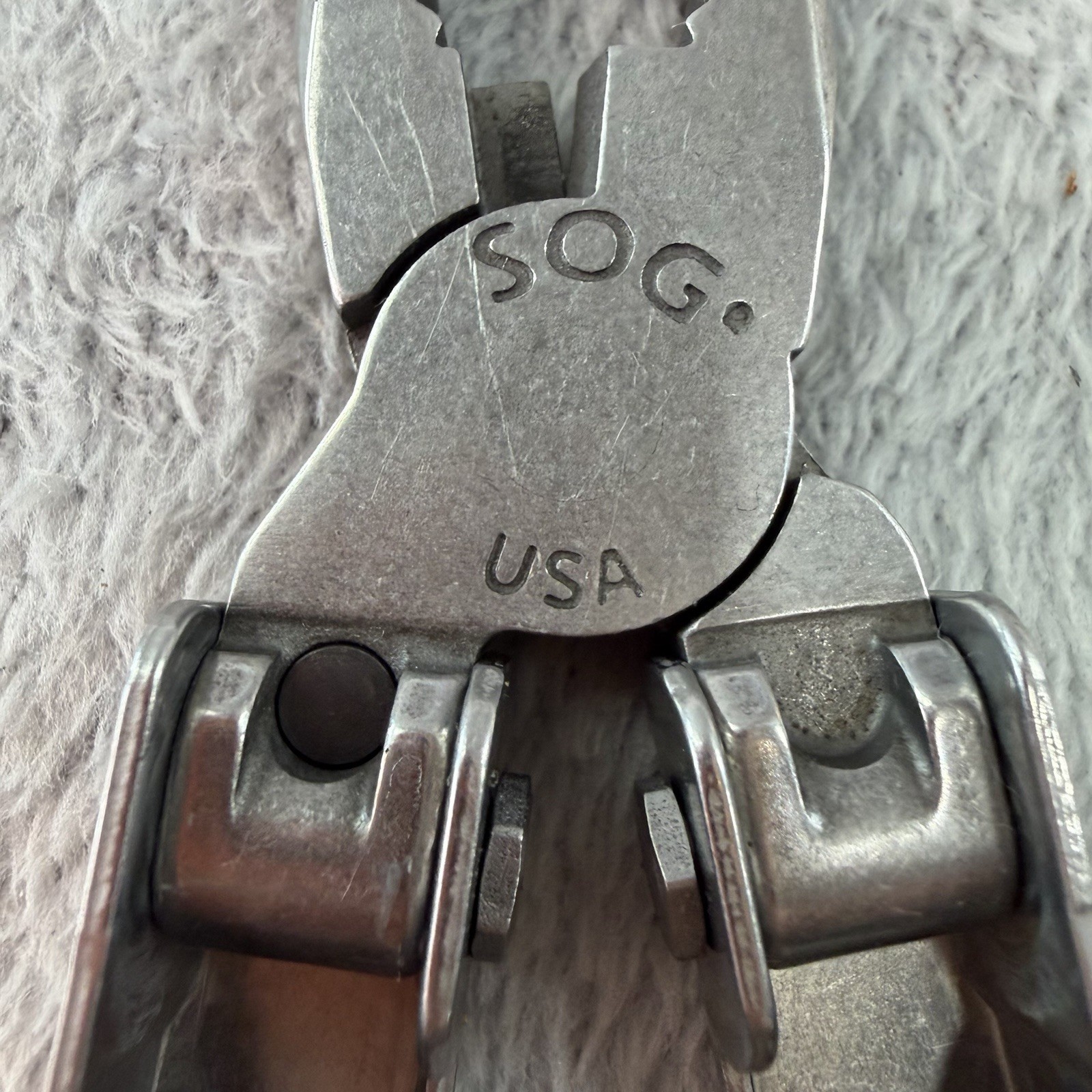 SOG ParaTool Multi-Tool + Sheath New Old Stock Made in USA B529