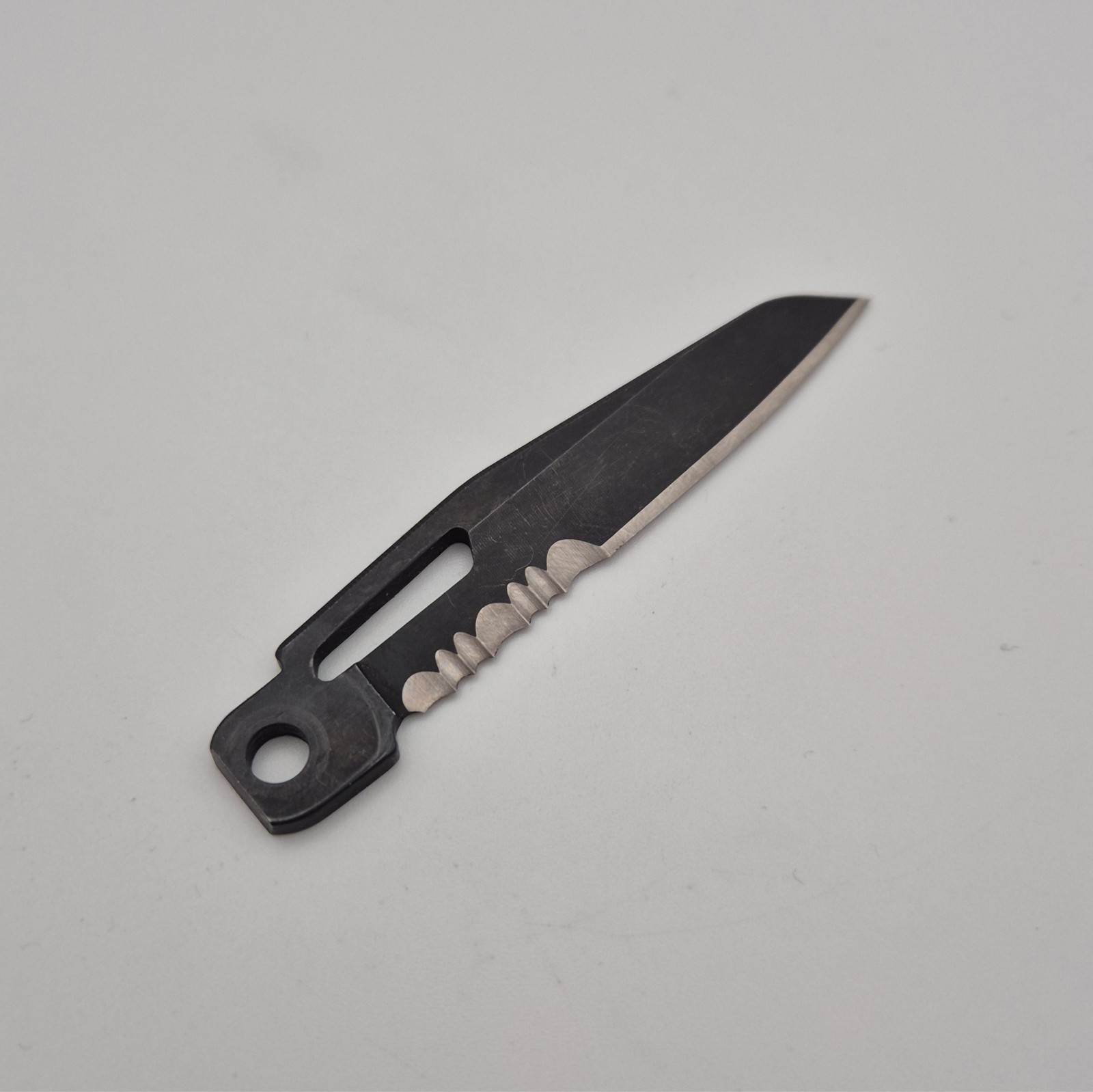 Leatherman Signal – 420HC Combo Knife (Black) – New Genuine Replacement Mod Part