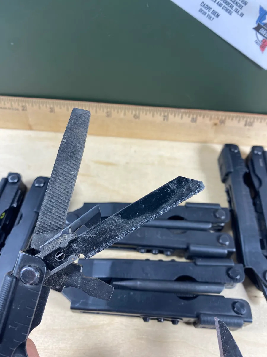 Multi-Plier 600 – D.E.T. Black, x1(ONE) random (MSRP 179.95) Light usage MP 600