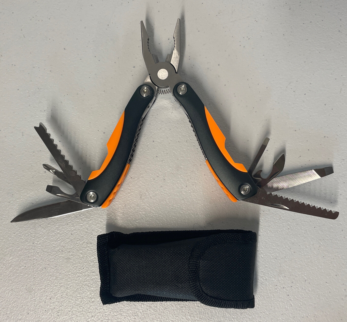 Wuliffs Multitool Pliers Pocket 9 Tool Fishing Camping Hike Outdoor Multi Knife