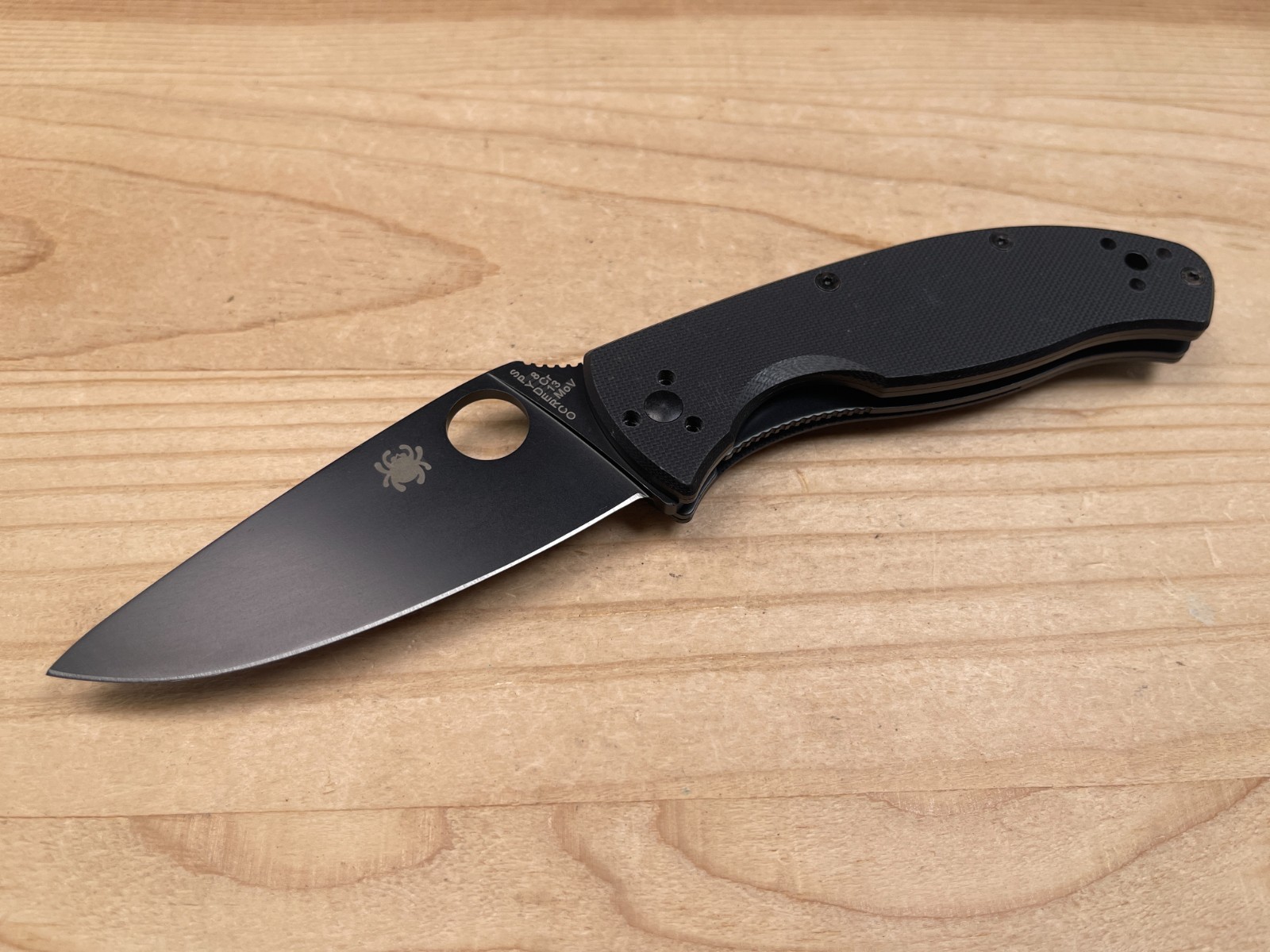 Spyderco Tenacious Black Plain Edge 8cr13Mov G10 Handle Folding Pocket Knife