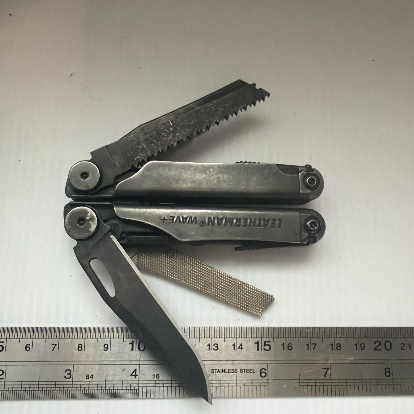 Leatherman Wave Plus 18-in-1 Multi-Tool Black Oxide