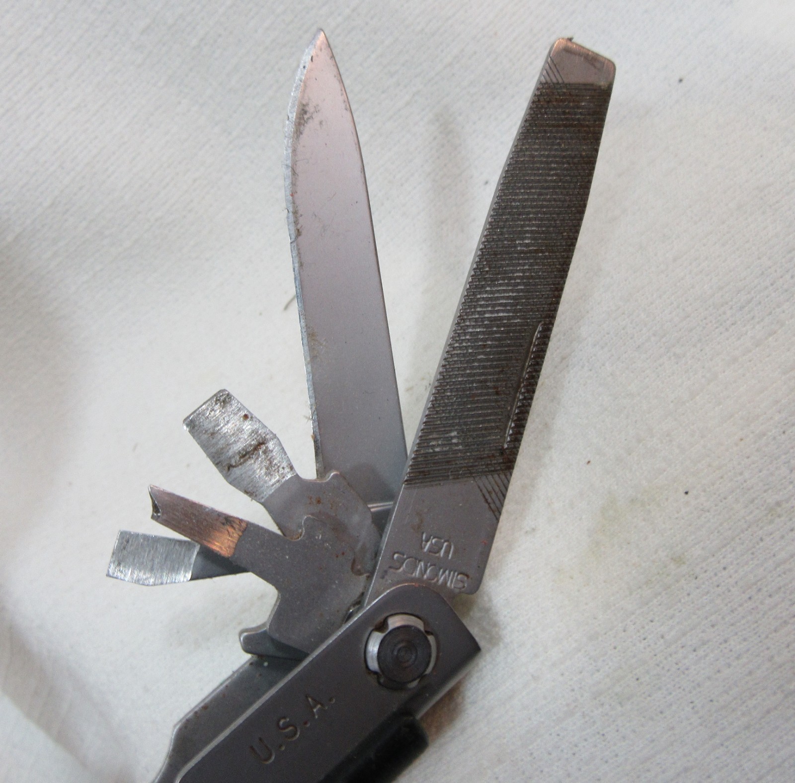 Gerber MP600 Multi Tool Gray