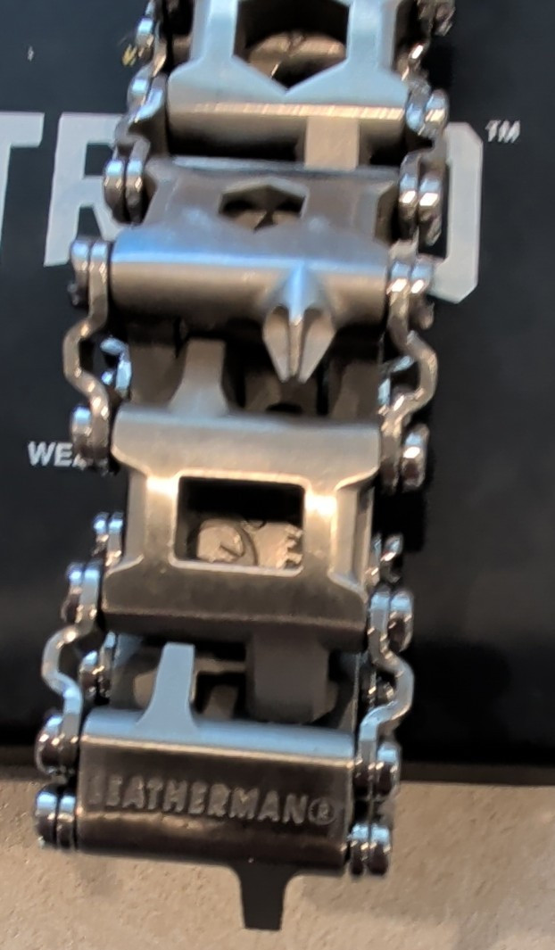 GENUINE LEATHERMAN TREAD BRACELET SILVER STAINLESS STEEL MULTI TOOL NIB