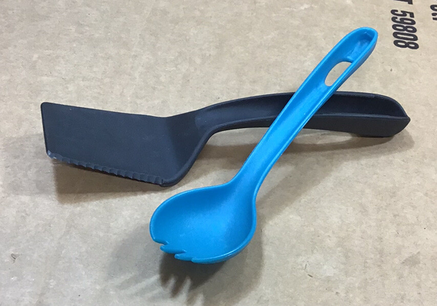 Bear Grylls Snapware Cutlery Spoon, Fork, knife, and Spatula 4 in 2 Set C19