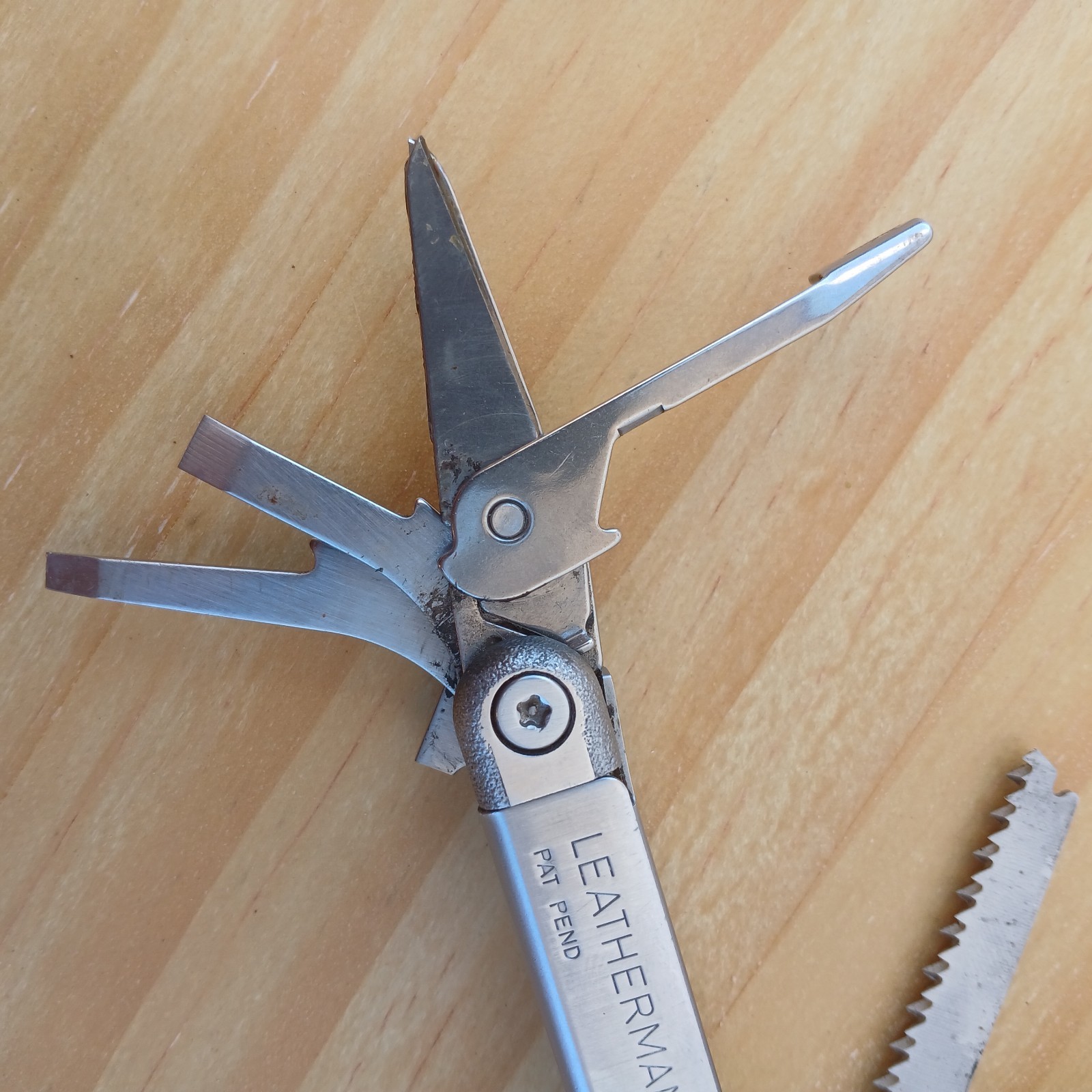 LEATHERMAN Multi tool LOT of 4 | PST II, Rebar, Wave, Fuse