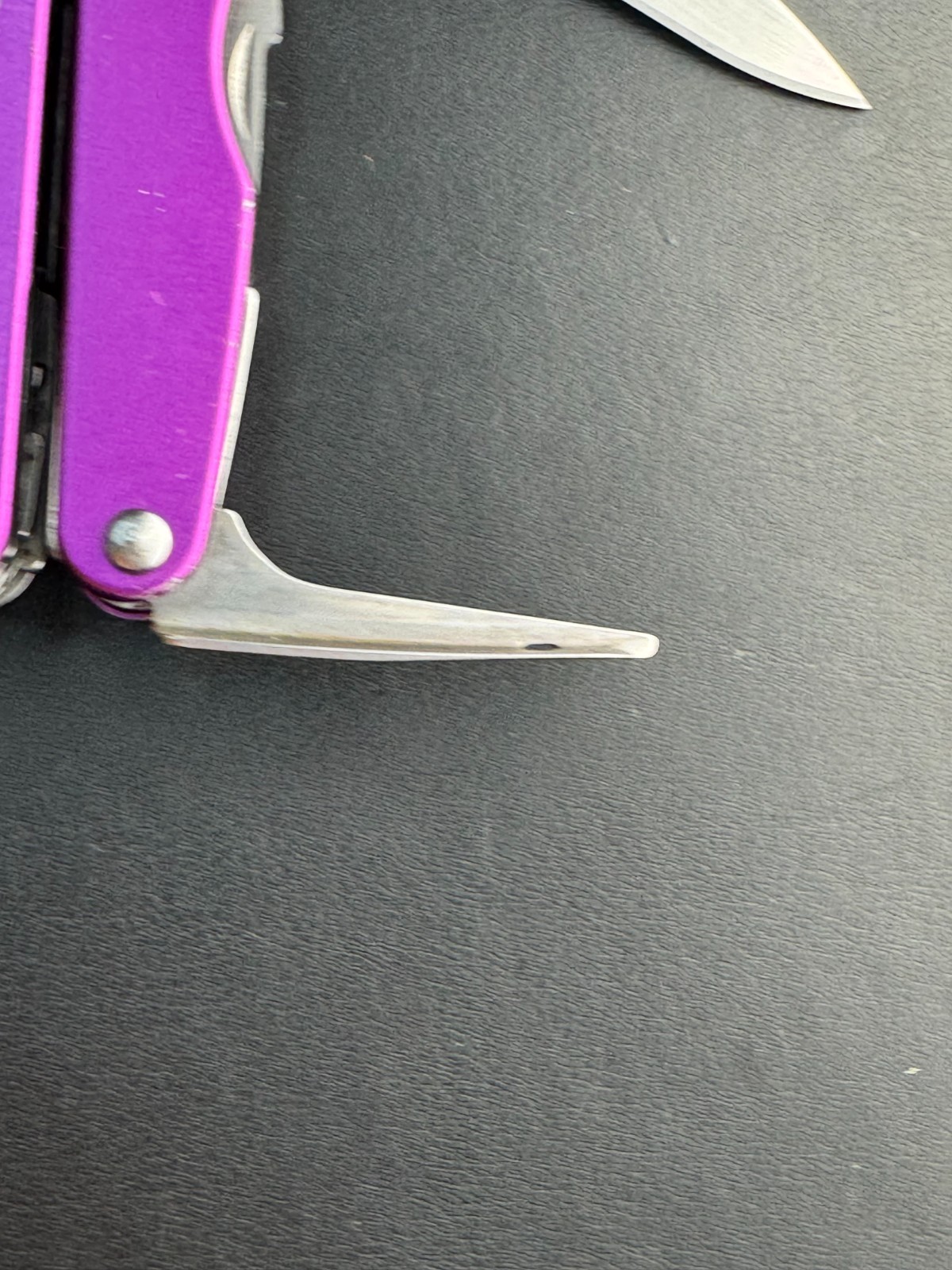 Leatherman Juice XE6 Retired Rare 18 Tools Multitool