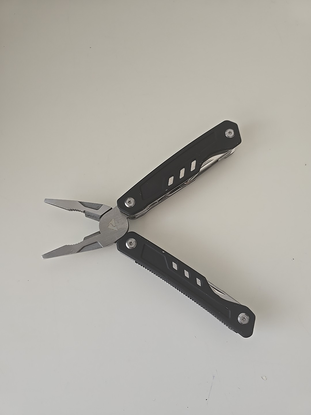Ozark Trail 12 In 1 Multi-tool Black 4-1/8”Closed