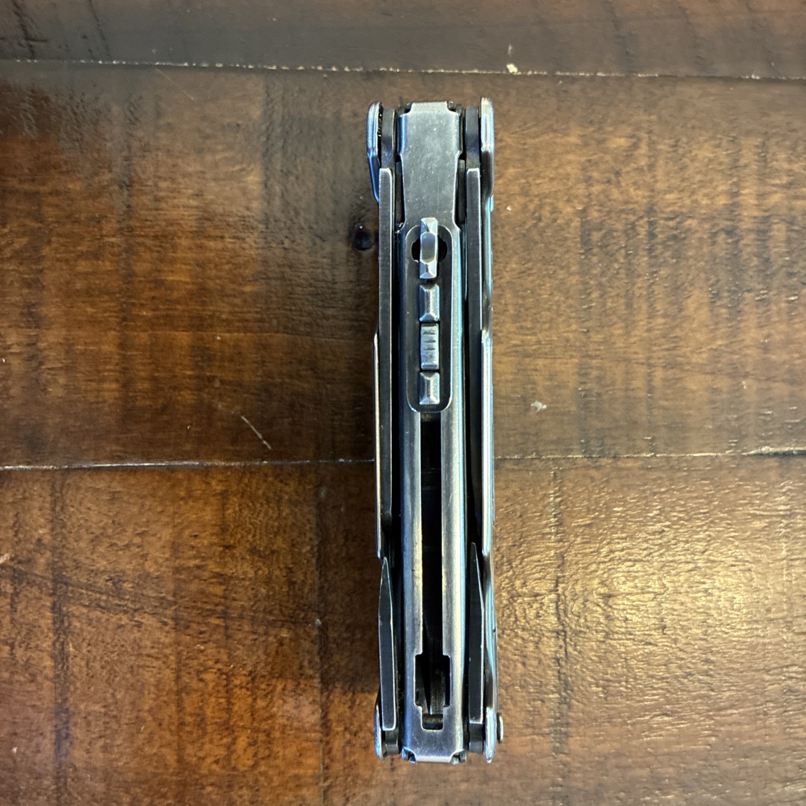 Leatherman OHT Multi-Tool Knife Discontinued 11/17 – Silver / Black – Very Good