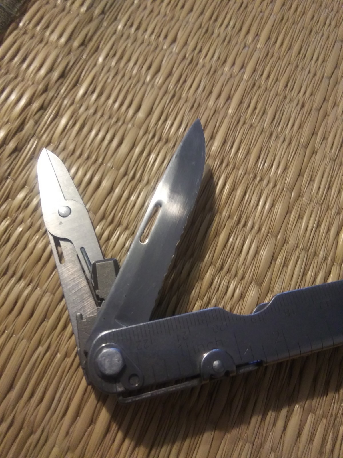Vintage SOG Tool Original Multi-Tool POWERLOCK PATENT PENDING