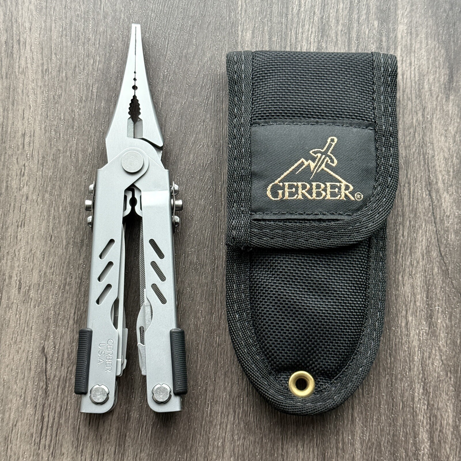 Gerber Fisherman Compact Multi Plier MP400 w/Tweezers & Extra Long Pliers