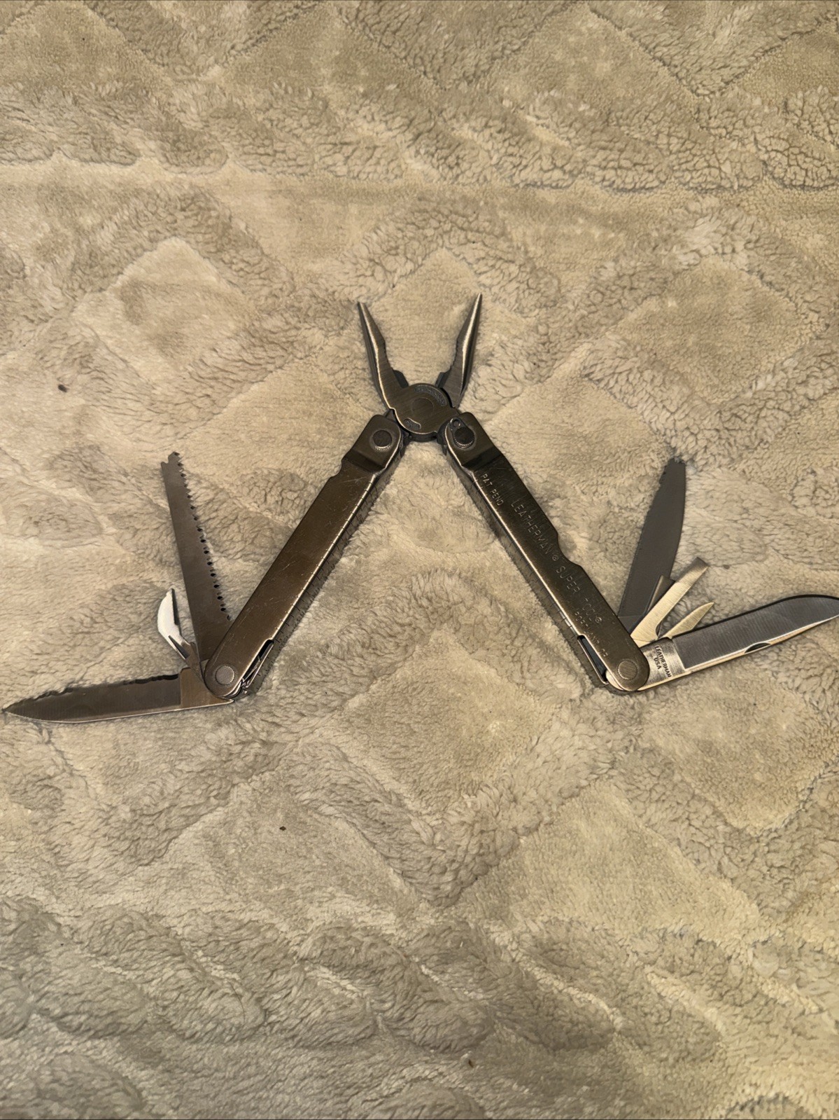 Leatherman Super Tool Original Multitool Stainless Steel Pliers NEW Never Used