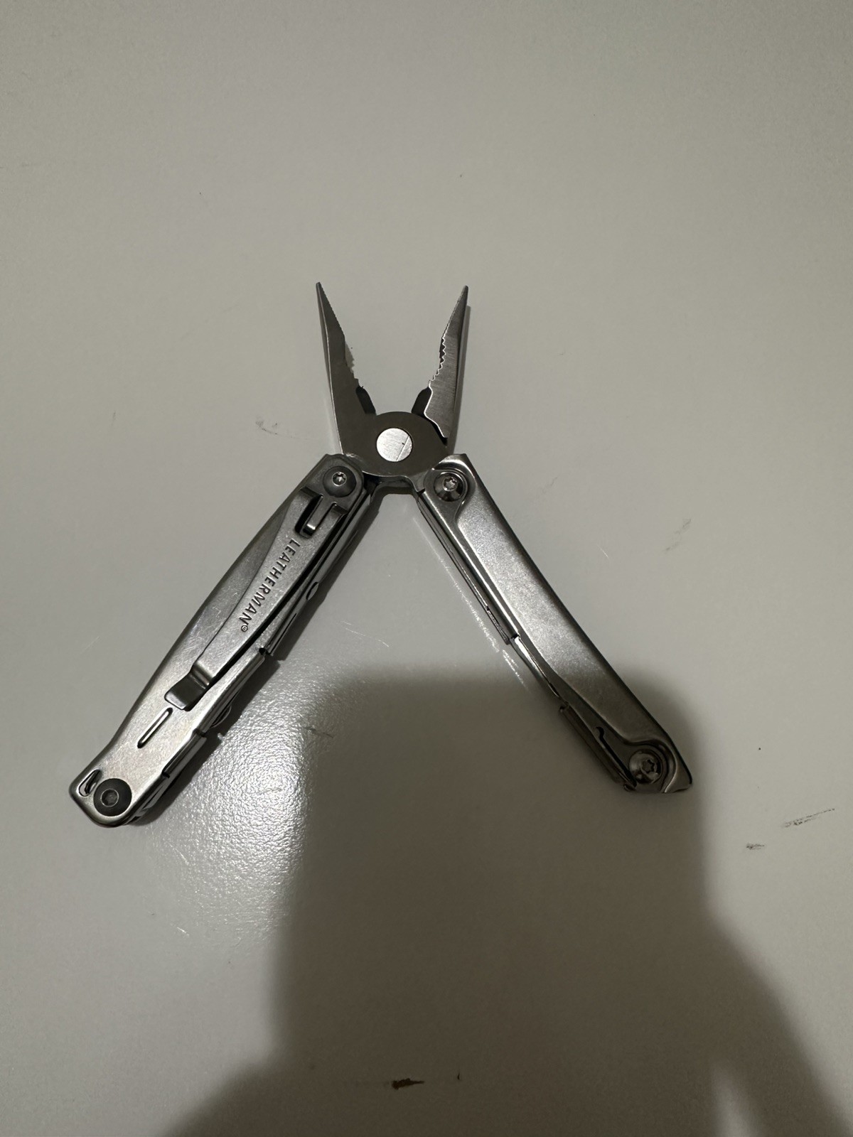 Leatherman Bolster 13-in-1 Multi-tool Folding Pocket Knife with Pliers Stainless