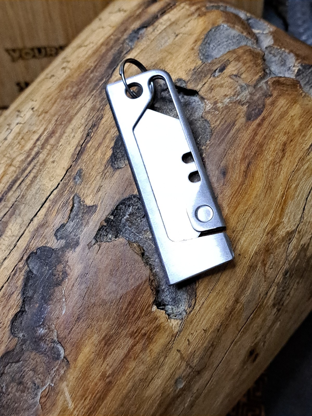 Minimalist Stainless Steel Keychain Utility Knife