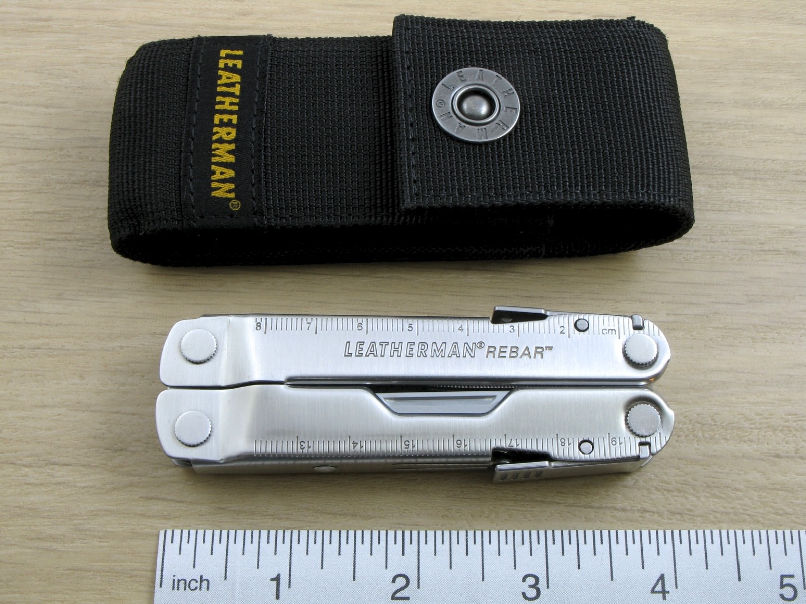 Leatherman REBAR Multi-Tool, Knife, Stainless, w/Nylon Sheath, USA – Excellent