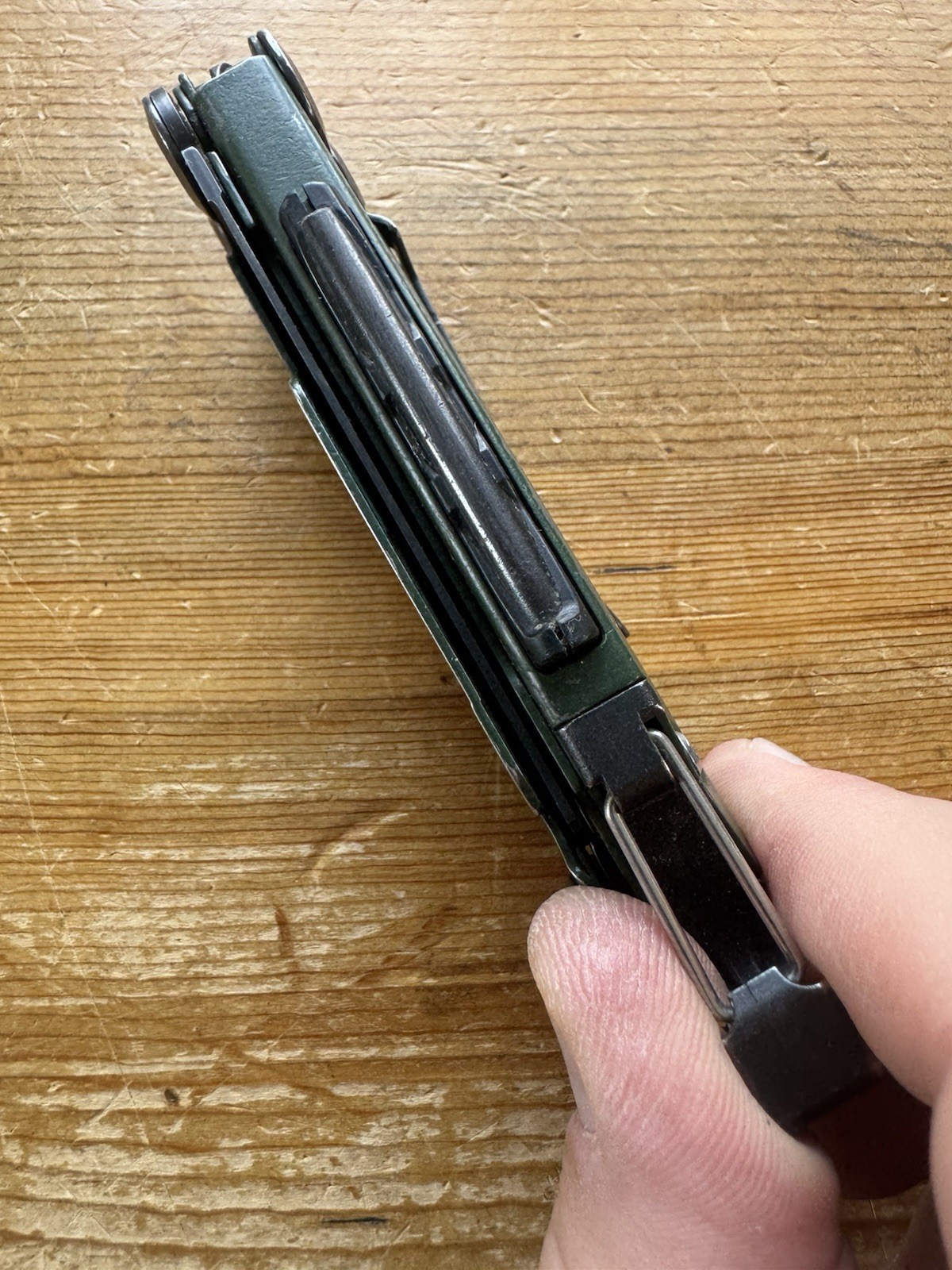 Leatherman Signal Multi-Tool Topo Green