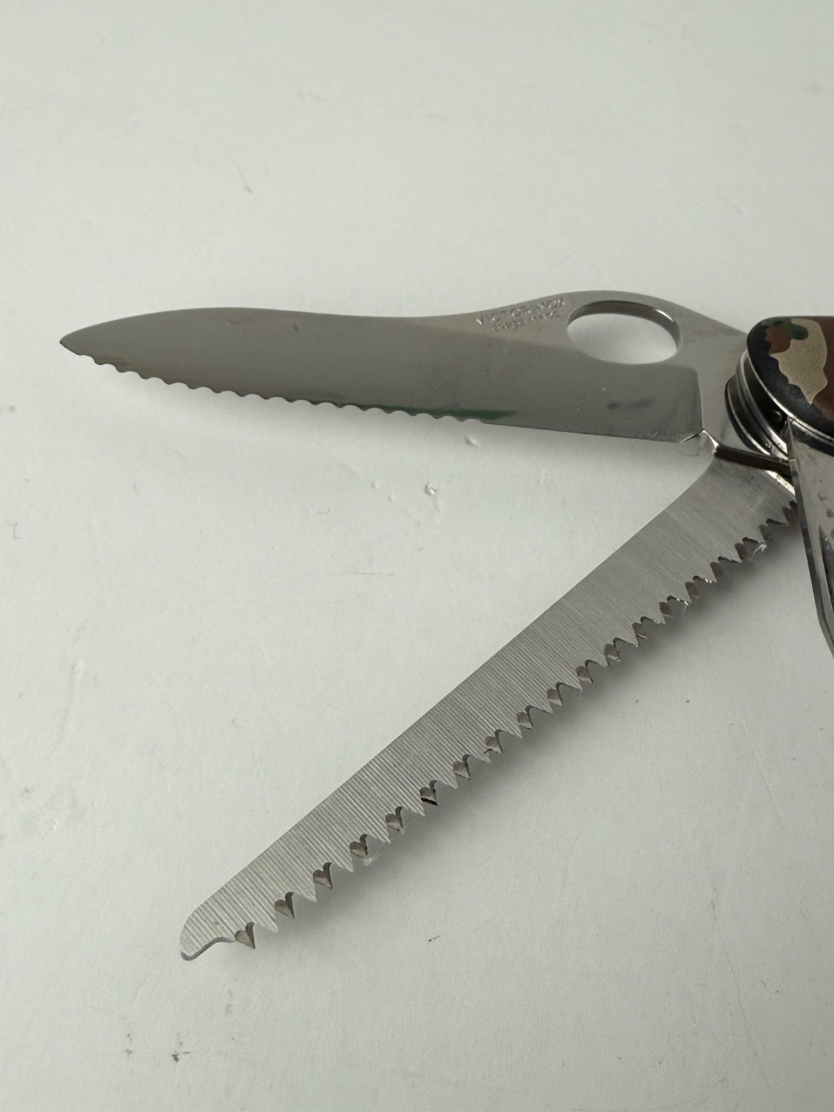 Victorinox Swiss Army Knife One Hand Trekker Camouflage 111mm