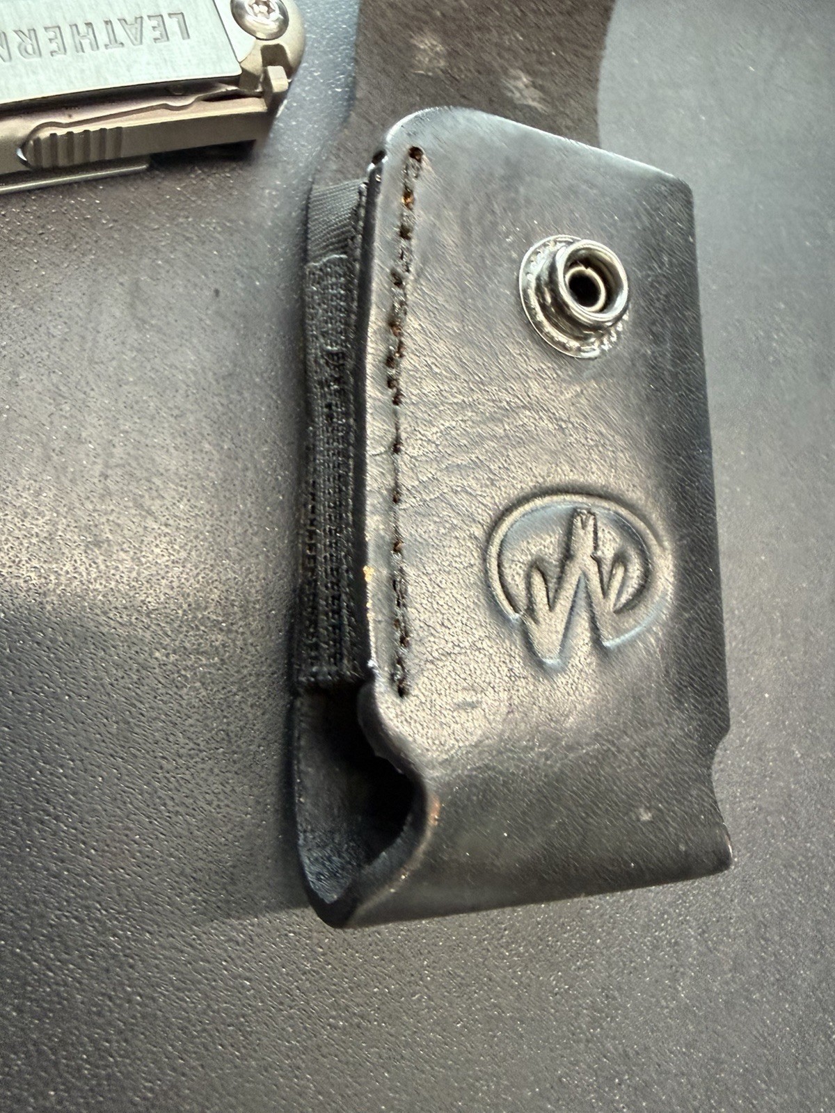 Leatherman Wave Original Multi-tool With Leather Sheath