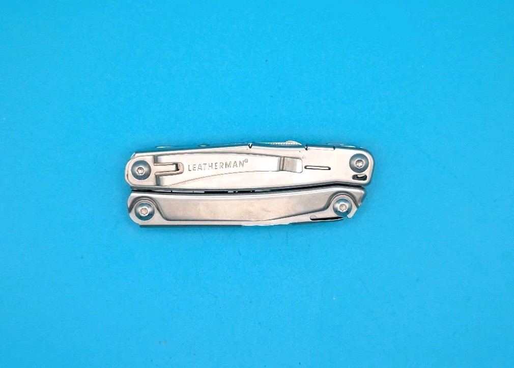 Leatherman Bolster 13 Tool Stainless Steel Multi-Tool!