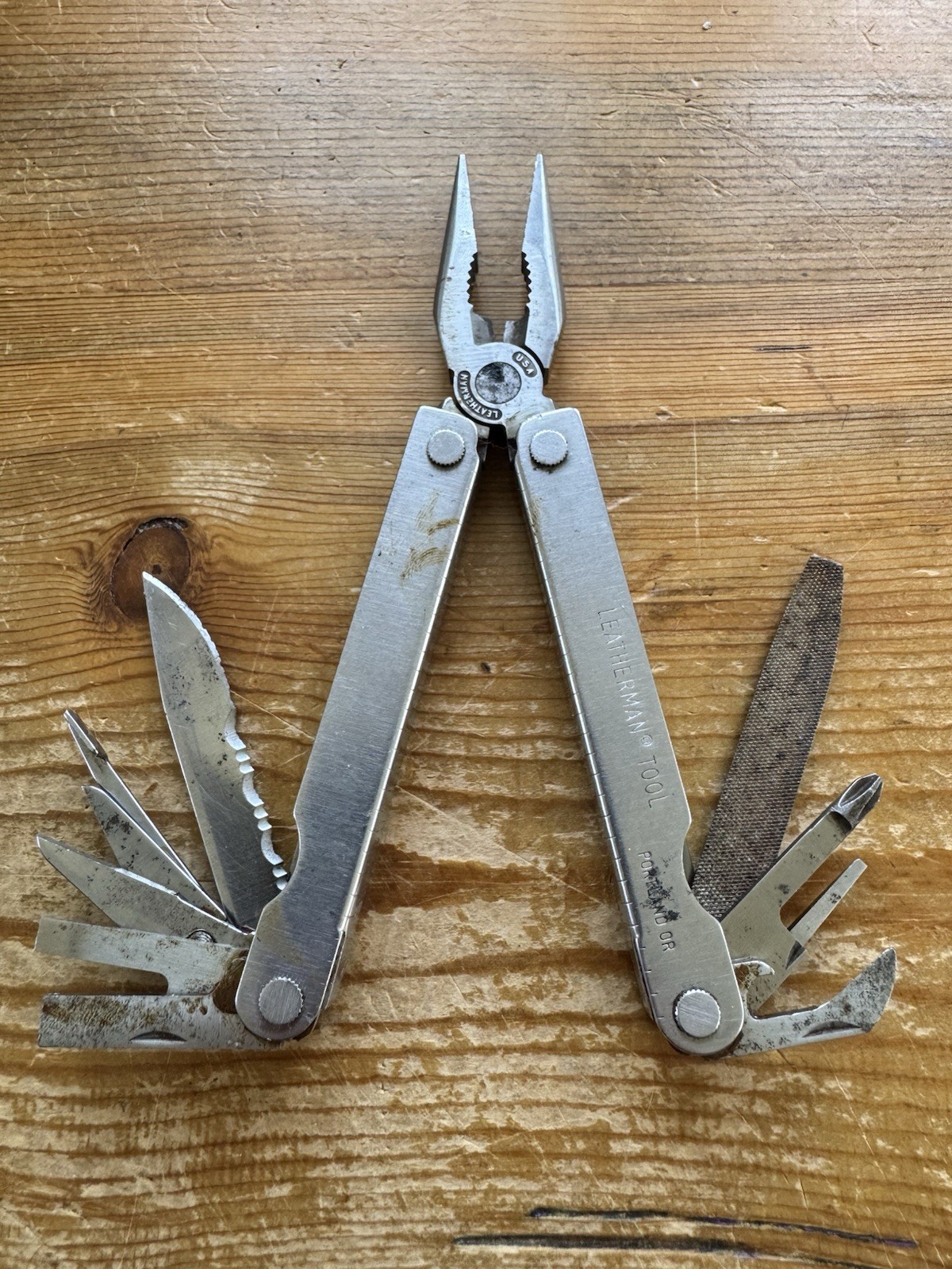 Leatherman Multi Tool – Original Tool Body w/ PST Tools