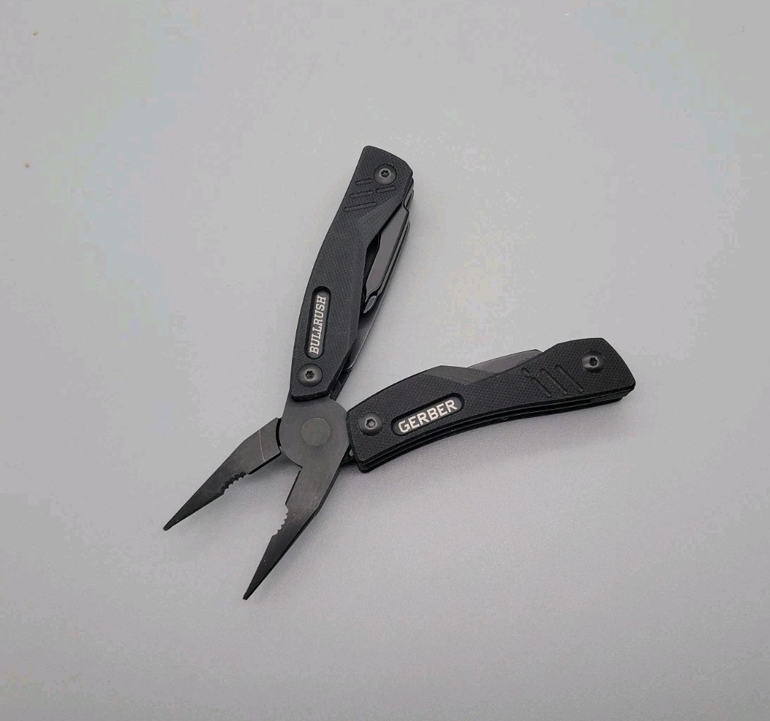 Gerber Bullrush Multi-Tool – Black G-10 handles – Strap Cutter – DISCONTINUED